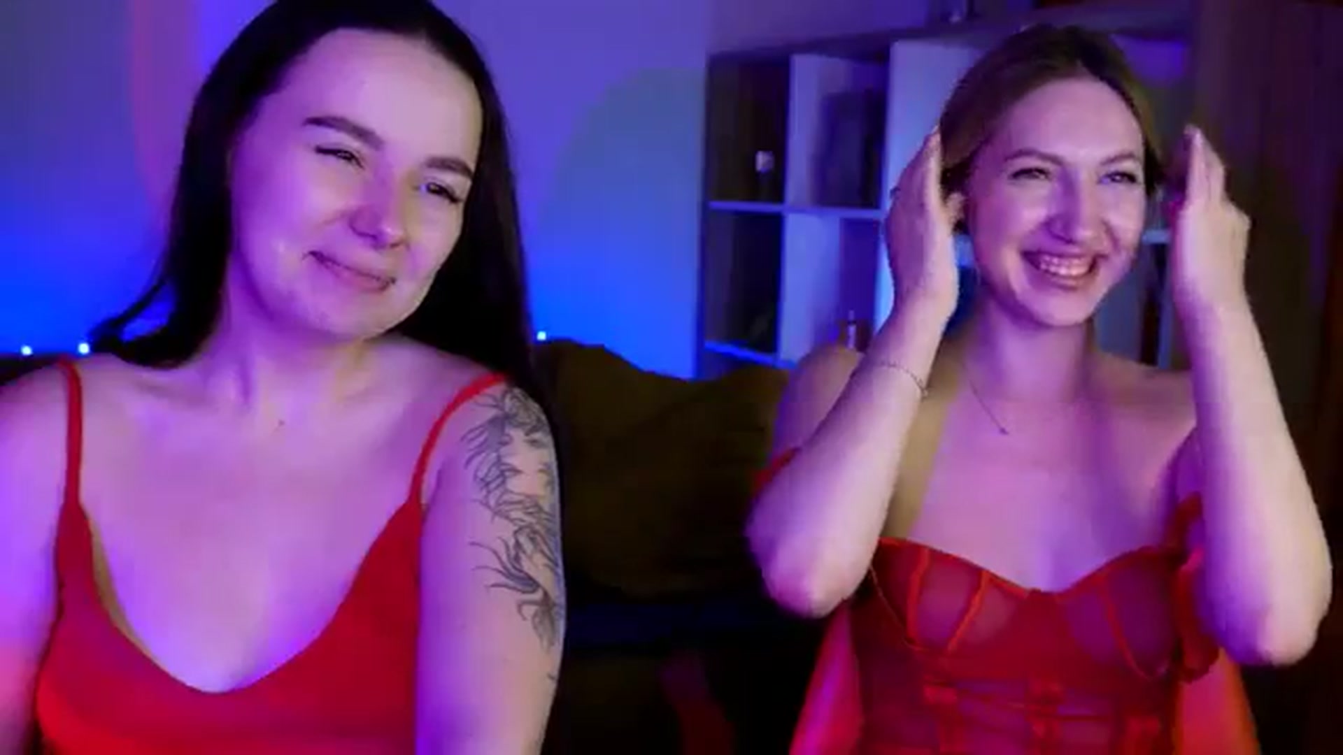 Gallery image thumbnail from LovelyGin's myfreecams stream on, 07/10/2025, 18:35 image 16 of 20