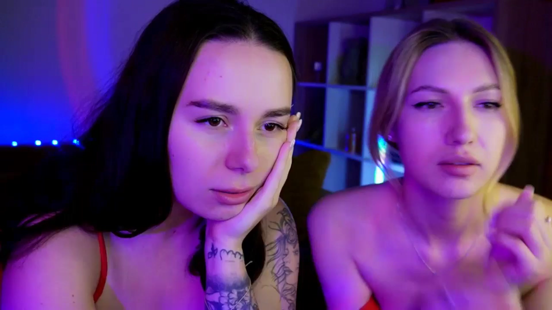 Gallery image thumbnail from LovelyGin's myfreecams stream on, 07/10/2025, 18:55 image 8 of 20