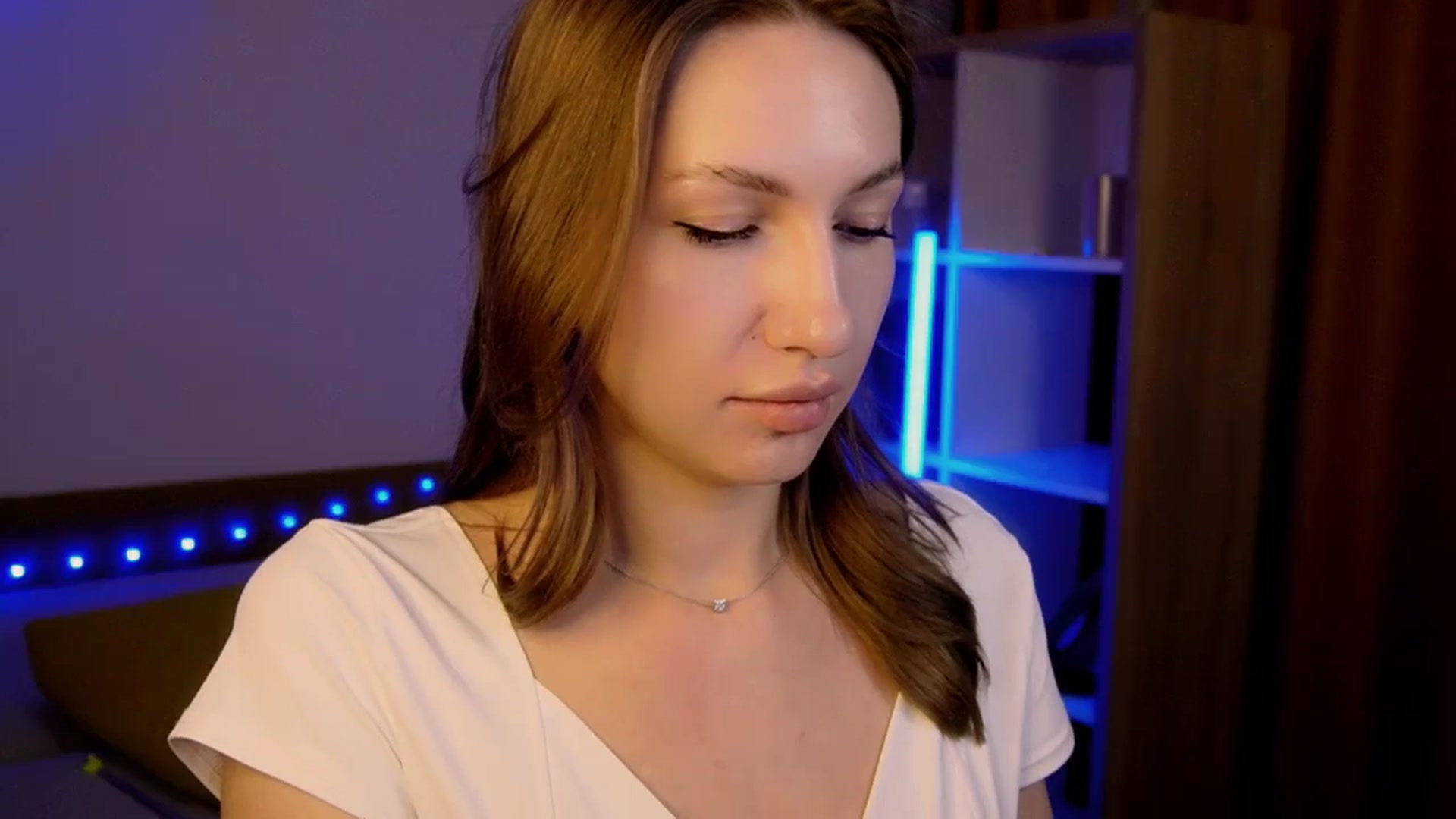 Gallery image thumbnail from LovelyGin's myfreecams stream on, 07/16/2025, 16:09 image 20 of 20