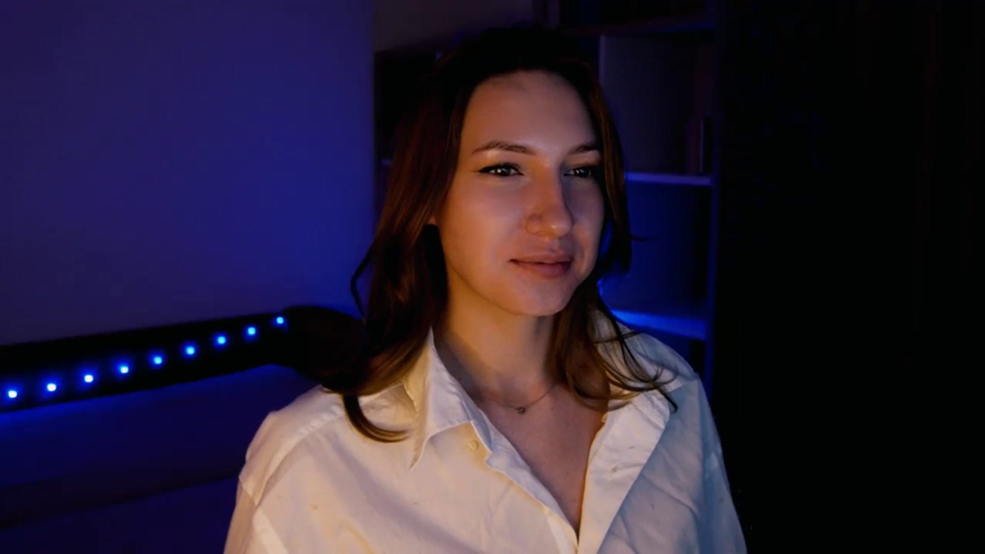 Gallery image thumbnail from LovelyGin's myfreecams stream on, 07/18/2025, 17:14 image 3 of 20