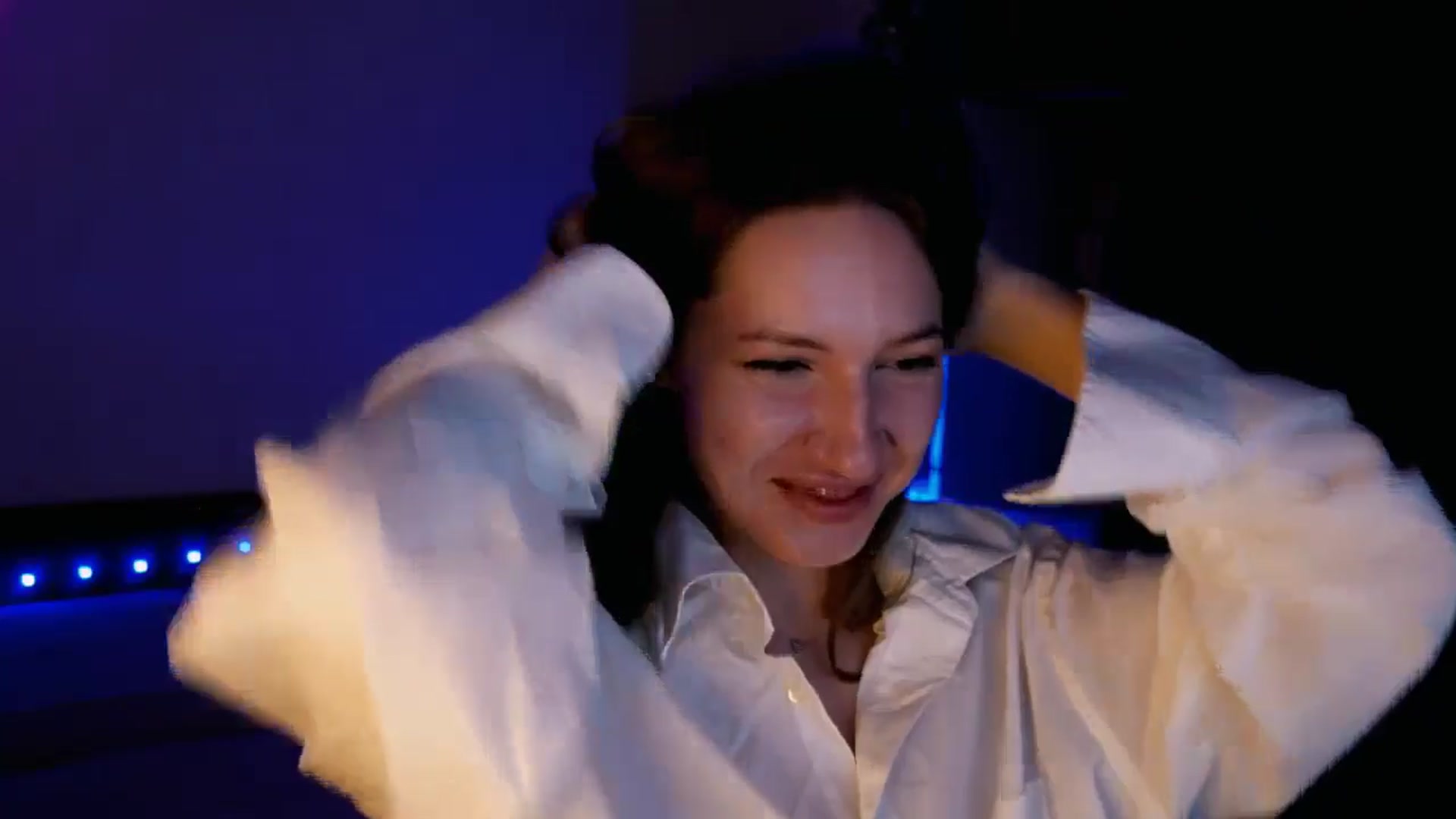 Gallery image thumbnail from LovelyGin's myfreecams stream on, 07/18/2025, 17:14 image 4 of 20