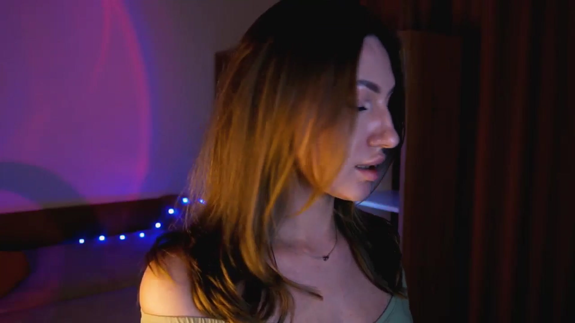 Gallery image thumbnail from LovelyGin's myfreecams stream on, 07/28/2025, 18:59 image 3 of 20