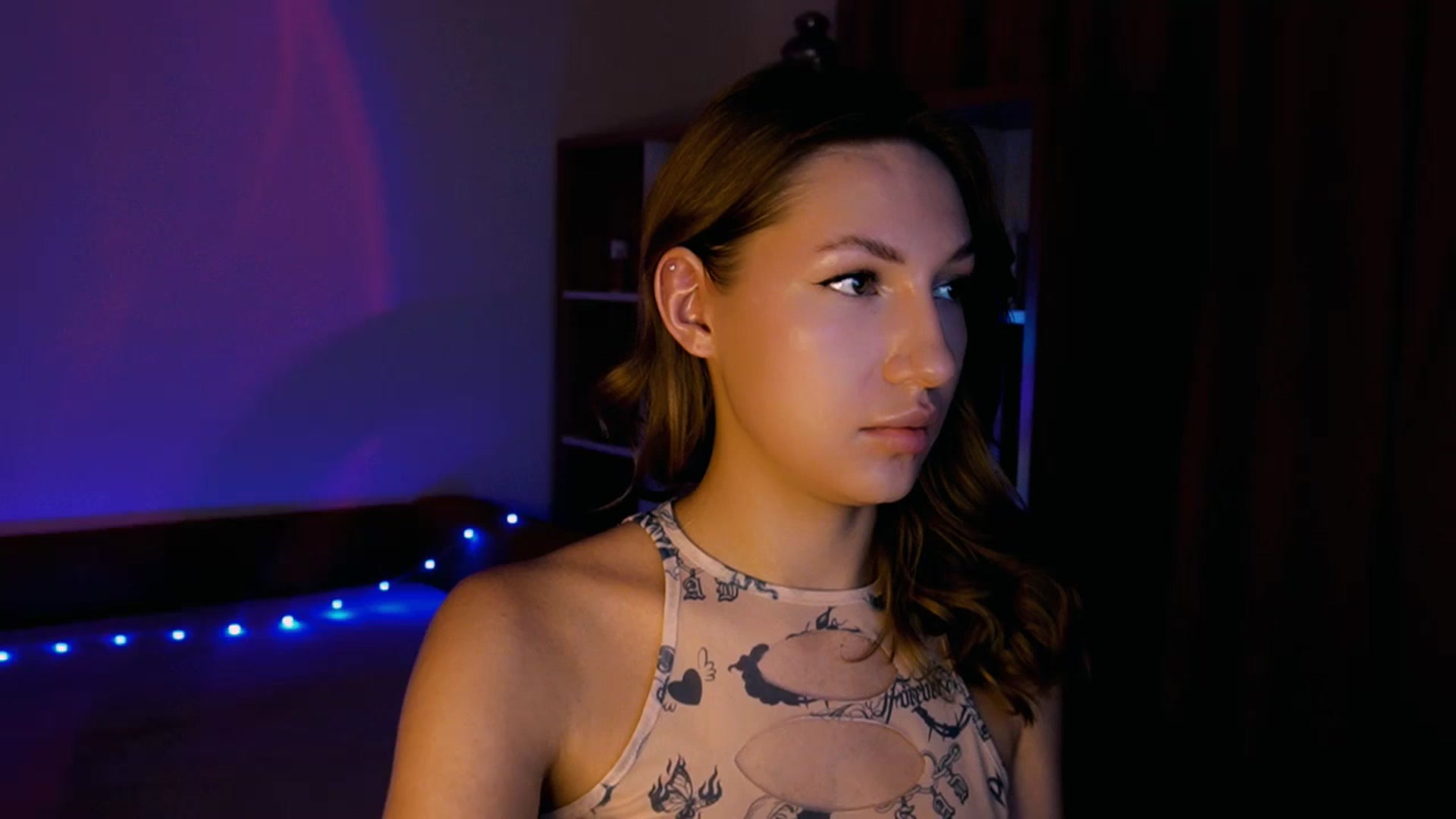 Gallery image thumbnail from LovelyGin's myfreecams stream on, 07/29/2025, 13:16 image 14 of 20