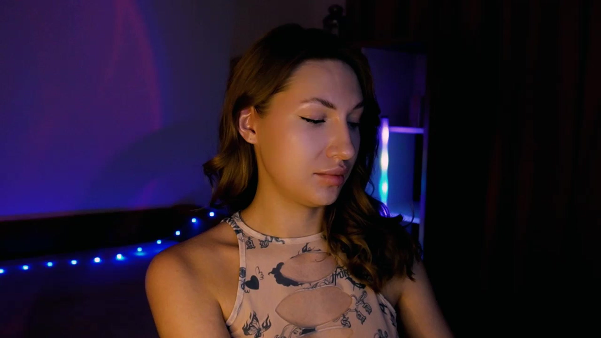 Gallery image thumbnail from LovelyGin's myfreecams stream on, 07/29/2025, 13:16 image 18 of 20