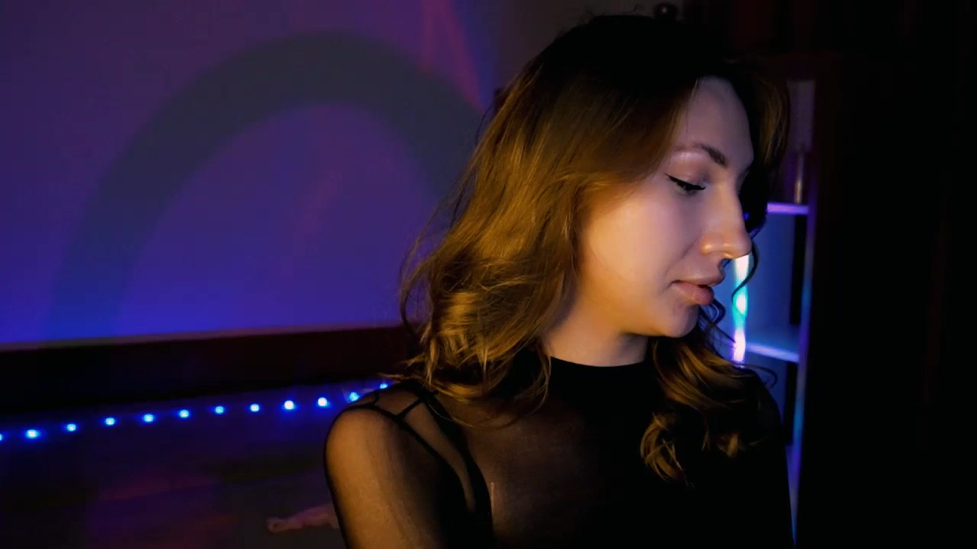 Gallery image thumbnail from LovelyGin's myfreecams stream on, 07/29/2025, 19:04 image 9 of 20