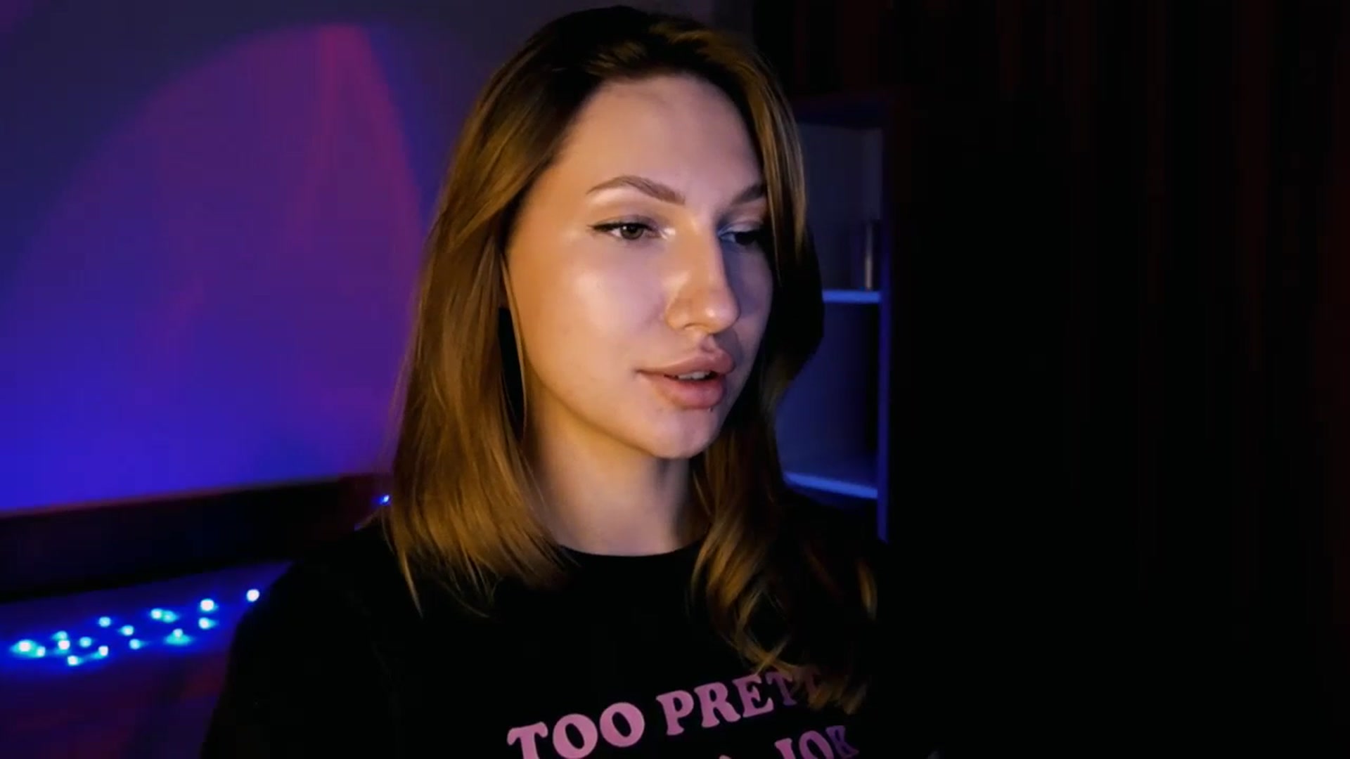 Gallery image thumbnail from LovelyGin's myfreecams stream on, 07/30/2025, 18:17 image 8 of 20