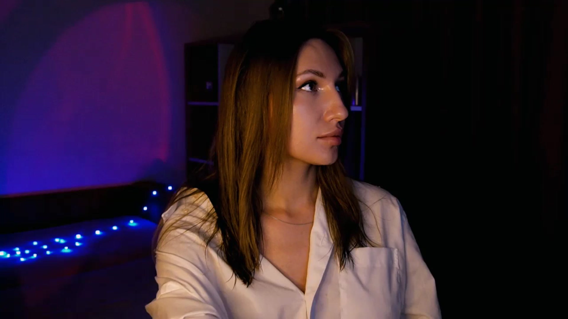 Gallery image thumbnail from LovelyGin's myfreecams stream on, 07/30/2025, 18:17 image 18 of 20