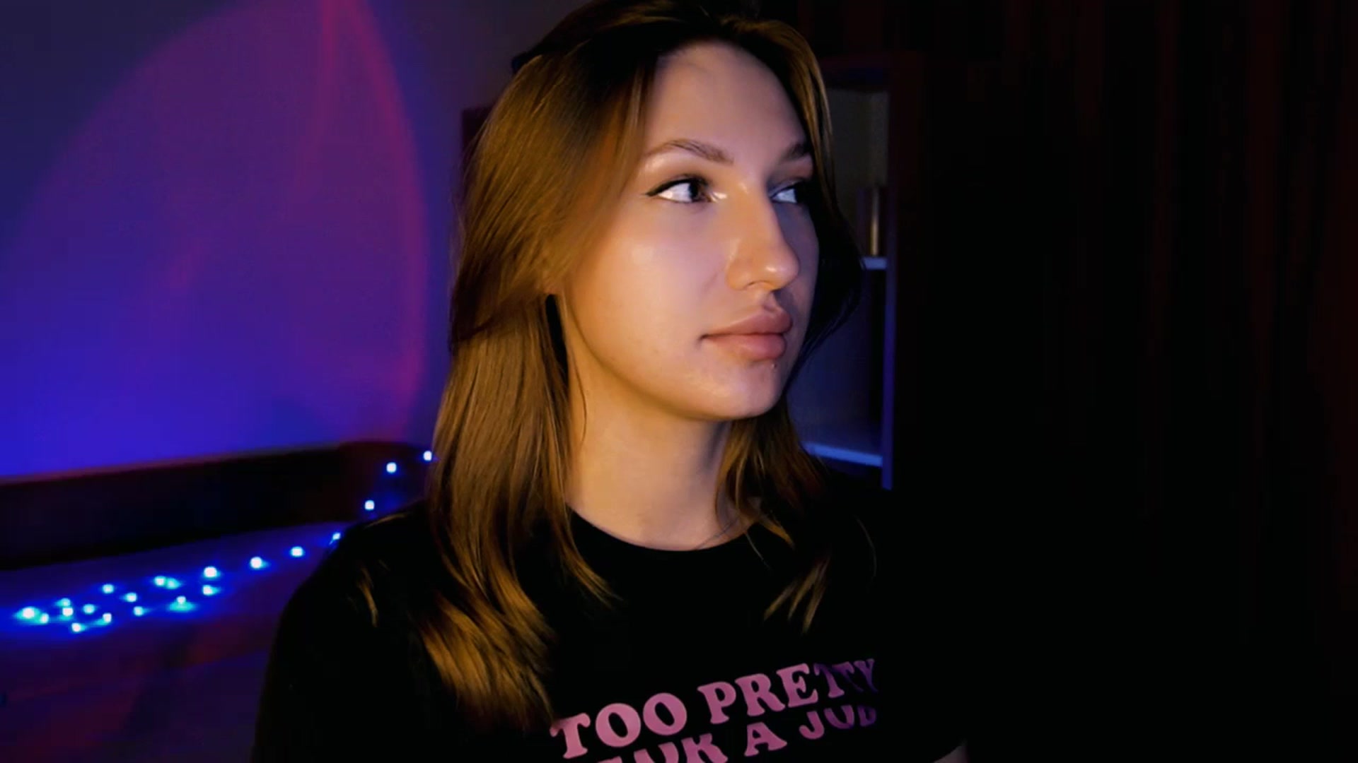 Gallery image thumbnail from LovelyGin's myfreecams stream on, 07/30/2025, 18:17 image 10 of 20