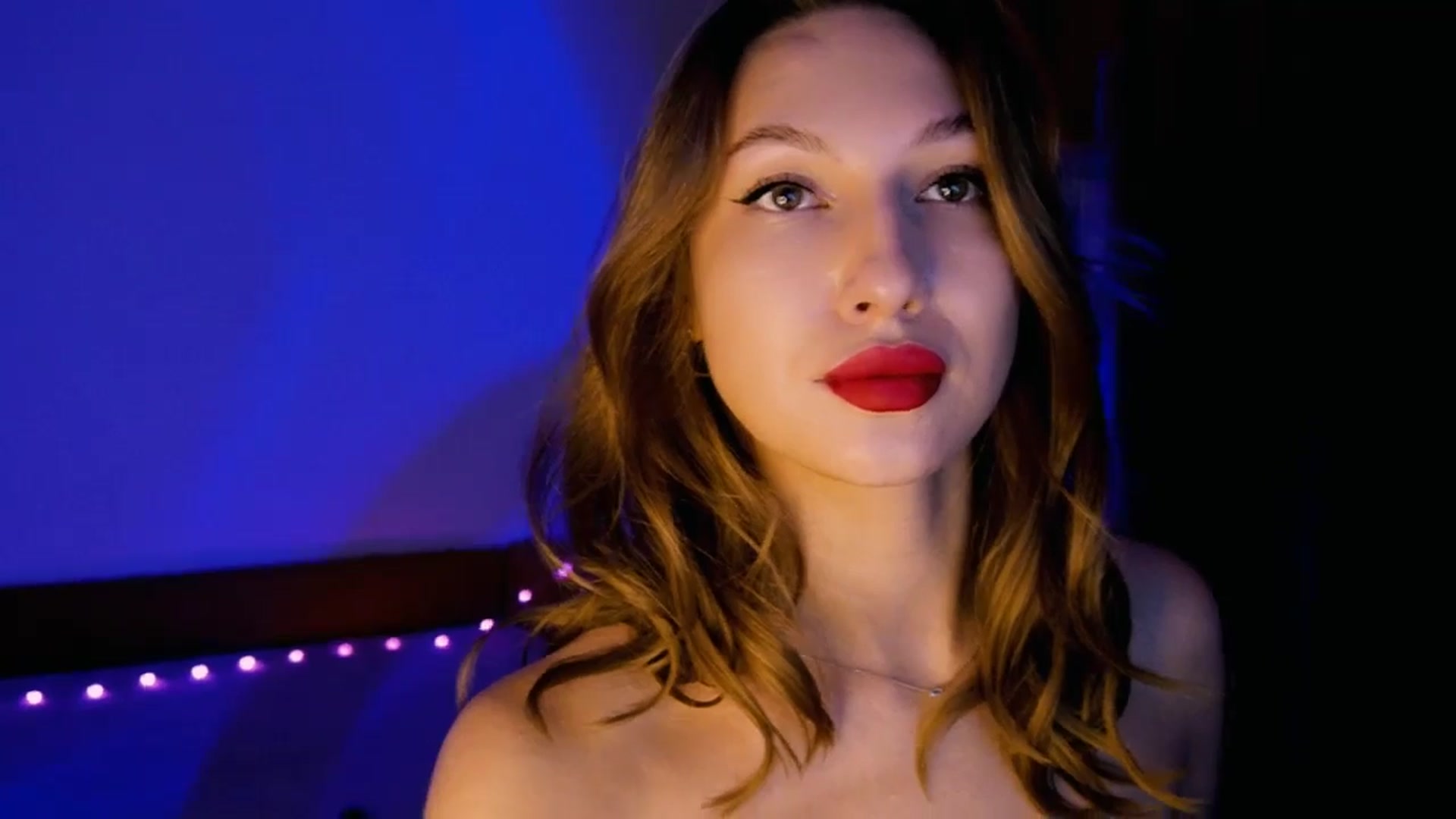 Gallery image thumbnail from LovelyGin's myfreecams stream on, 08/01/2025, 12:46 image 12 of 20