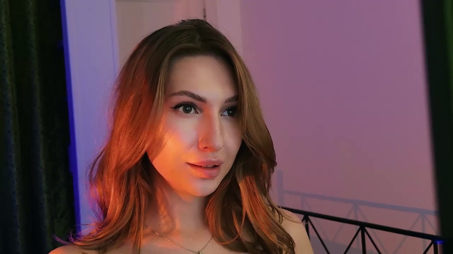 Gallery image thumbnail from LovelyGin's myfreecams stream on, 08/06/2025, 15:04 image 15 of 20