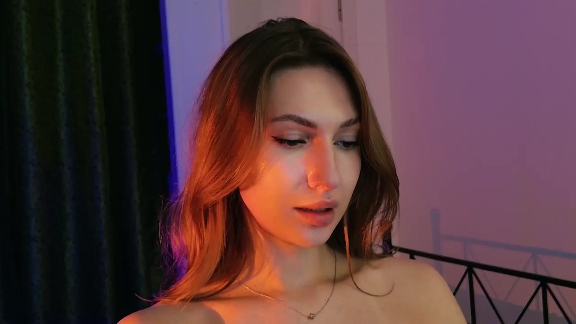 Gallery image thumbnail from LovelyGin's myfreecams stream on, 08/06/2025, 15:04 image 19 of 20