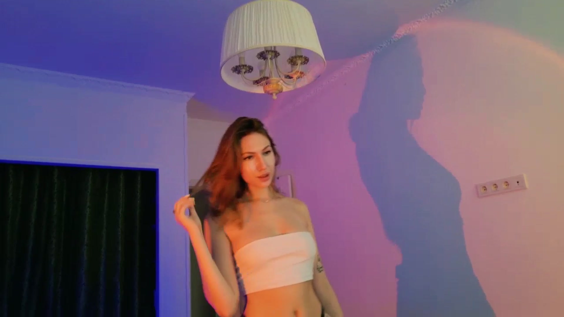 Gallery image thumbnail from LovelyGin's myfreecams stream on, 08/06/2025, 15:31 image 10 of 20