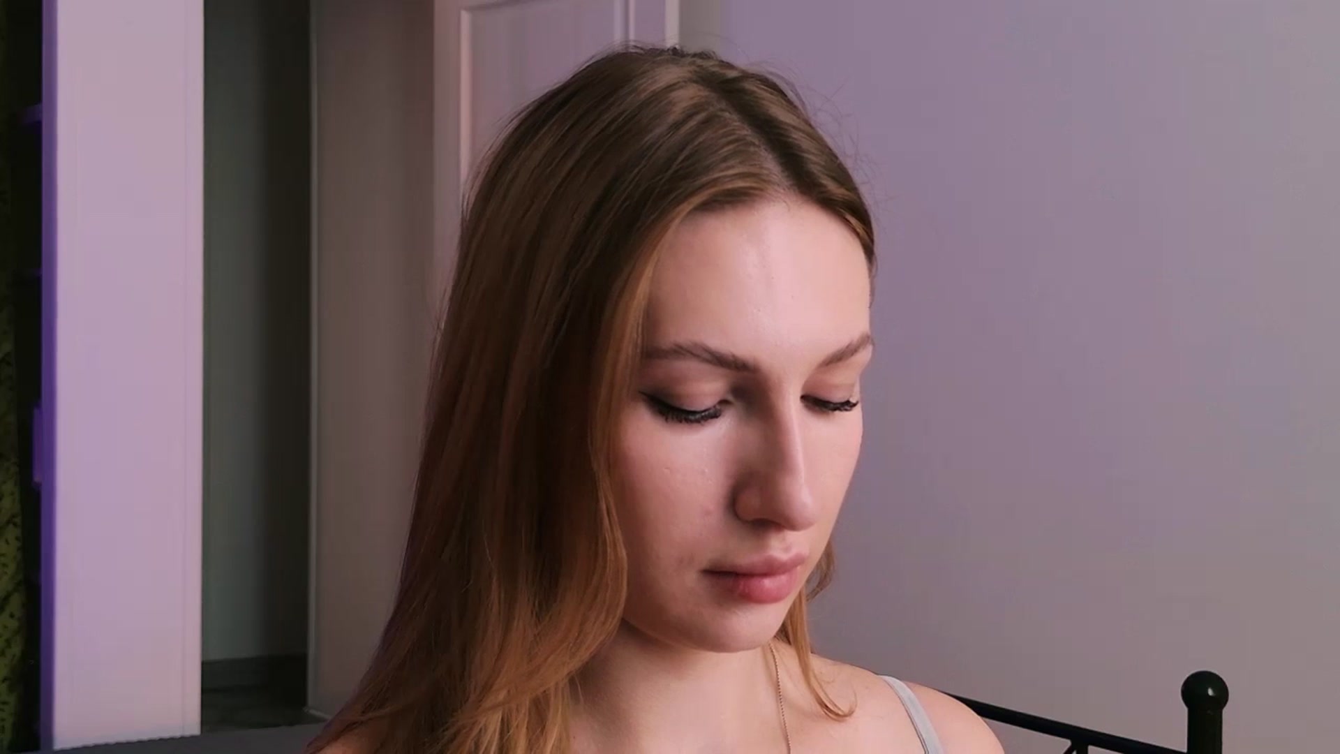 Gallery image thumbnail from LovelyGin's myfreecams stream on, 08/07/2025, 12:21 image 14 of 20