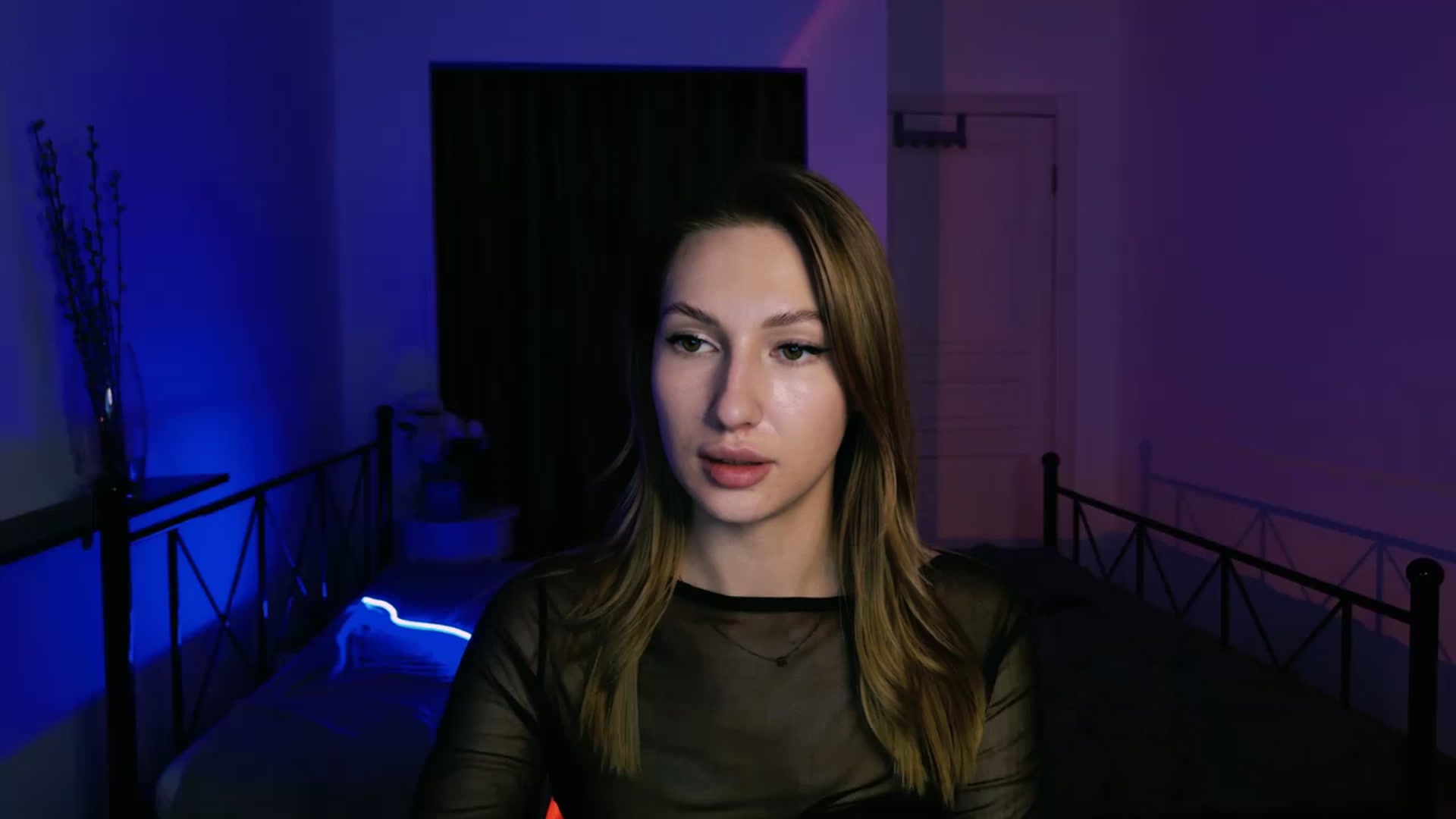 Gallery image thumbnail from LovelyGin's myfreecams stream on, 08/07/2025, 17:24 image 6 of 20