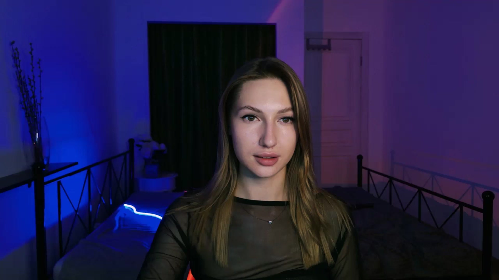 Gallery image thumbnail from LovelyGin's myfreecams stream on, 08/07/2025, 17:24 image 3 of 20