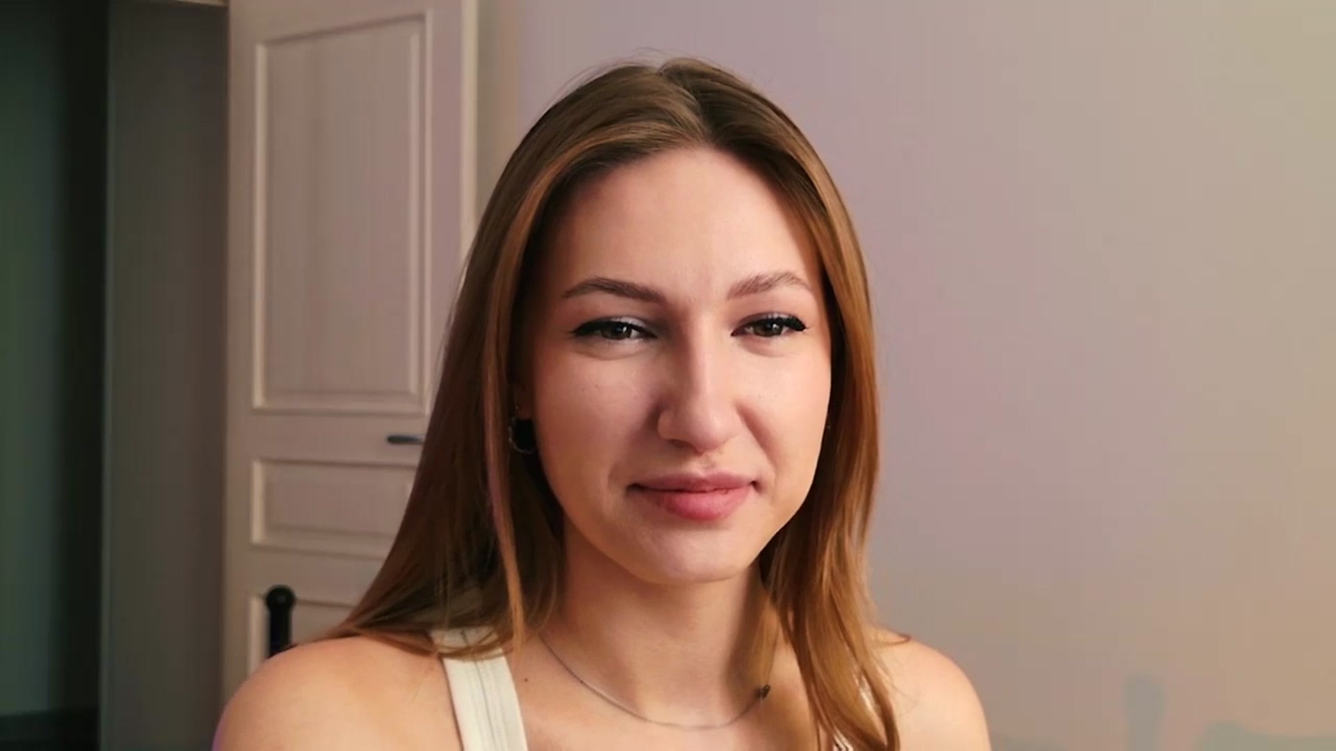 Gallery image thumbnail from LovelyGin's myfreecams stream on, 08/08/2025, 13:47 image 16 of 20