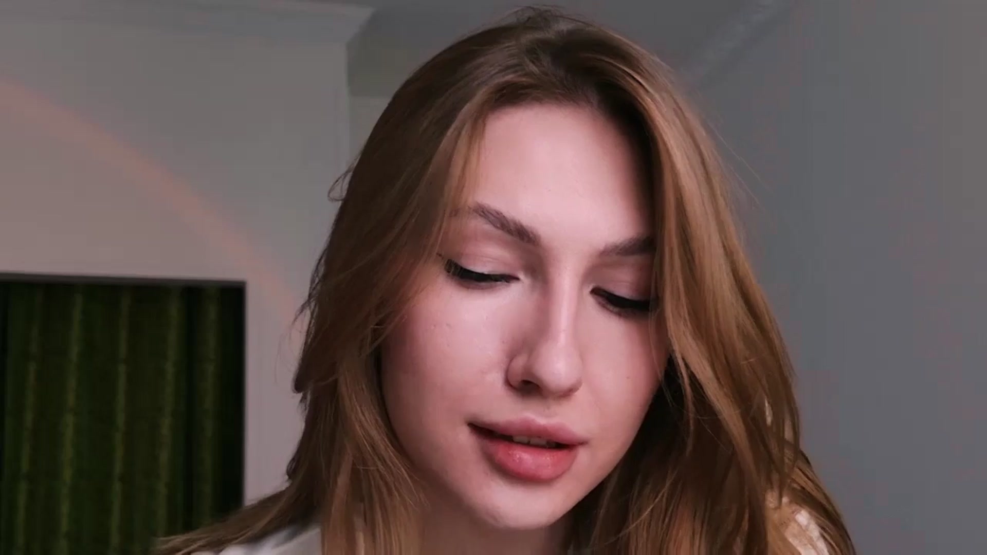 Gallery image thumbnail from LovelyGin's myfreecams stream on, 08/15/2025, 14:00 image 18 of 20