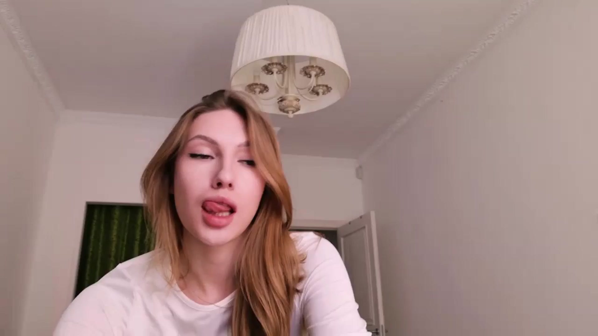 Gallery image thumbnail from LovelyGin's myfreecams stream on, 08/15/2025, 14:00 image 1 of 20