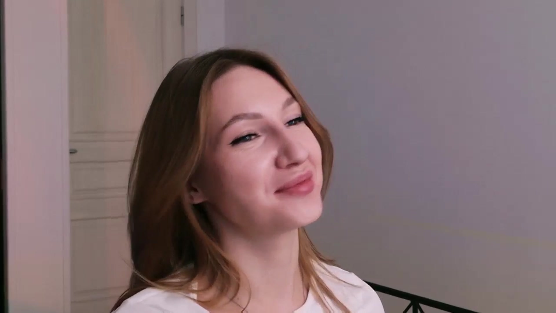 Gallery image thumbnail from LovelyGin's myfreecams stream on, 08/15/2025, 14:58 image 3 of 20