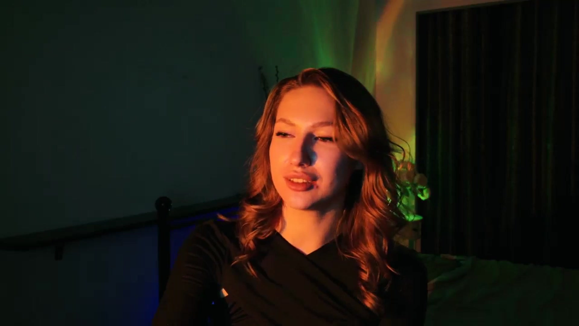 Gallery image thumbnail from LovelyGin's myfreecams stream on, 08/19/2025, 19:16 image 9 of 20