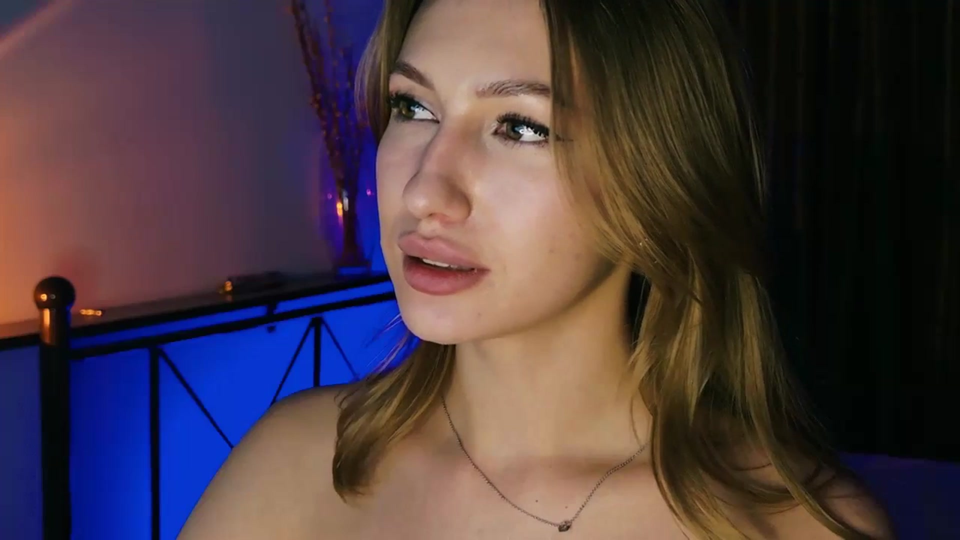 Gallery image thumbnail from LovelyGin's myfreecams stream on, 08/21/2025, 17:47 image 9 of 20