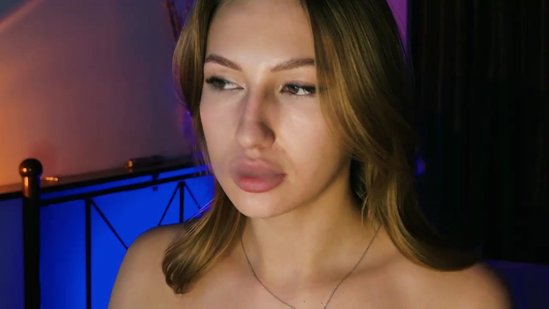 Gallery image thumbnail from LovelyGin's myfreecams stream on, 08/21/2025, 17:47 image 7 of 20