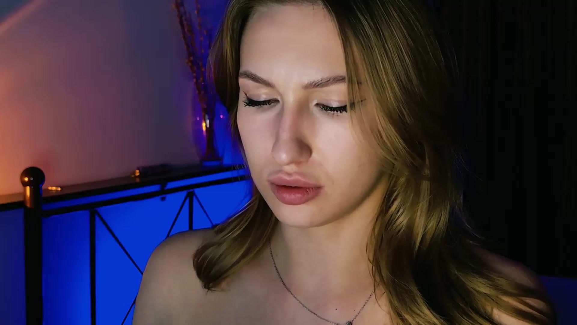 Gallery image thumbnail from LovelyGin's myfreecams stream on, 08/21/2025, 17:47 image 6 of 20