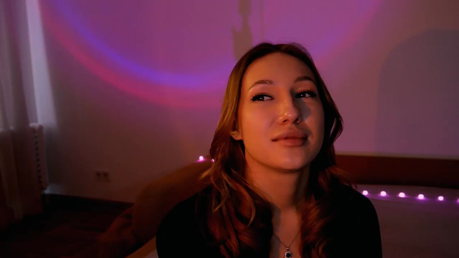 Gallery image thumbnail from LovelyGin's myfreecams stream on, 08/27/2025, 13:14 image 1 of 20