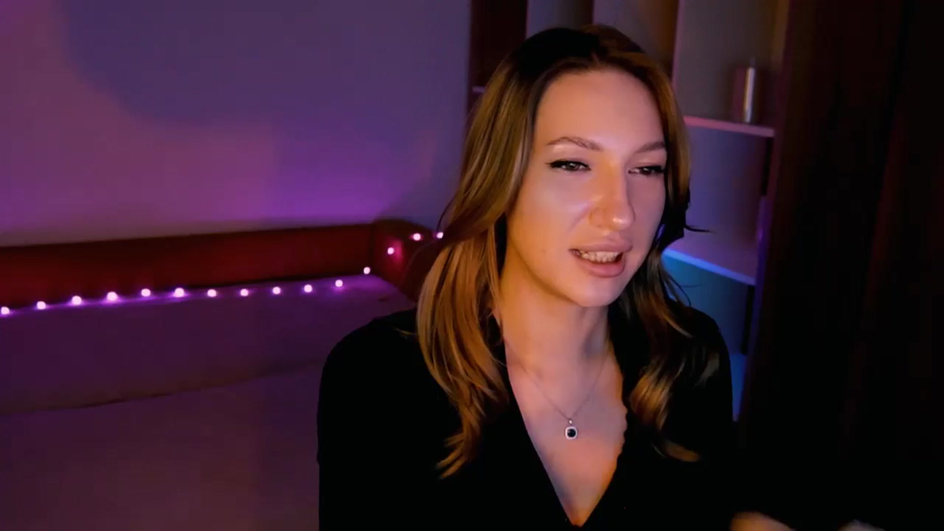 Gallery image thumbnail from LovelyGin's myfreecams stream on, 08/27/2025, 16:44 image 2 of 20