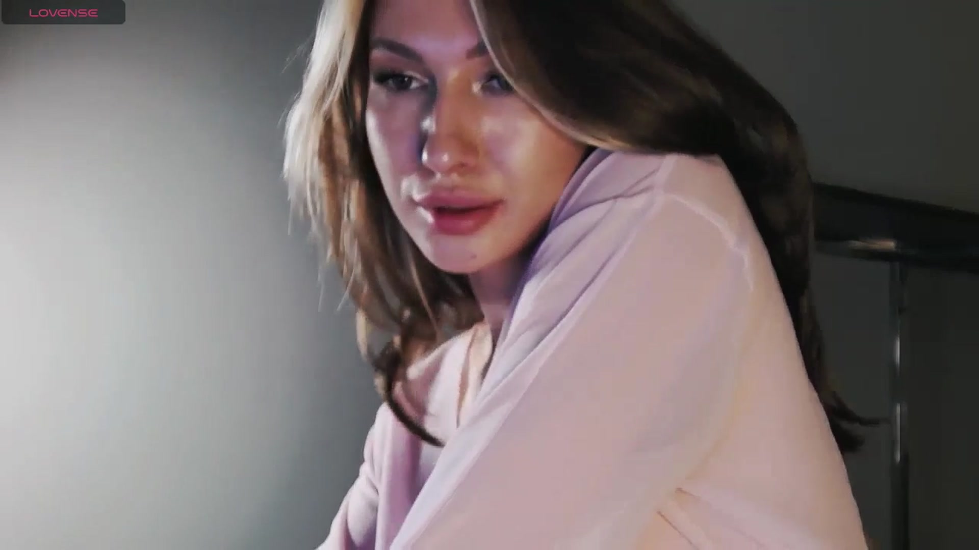 Gallery image thumbnail from LovelyGin's myfreecams stream on, 09/02/2025, 14:59 image 2 of 20