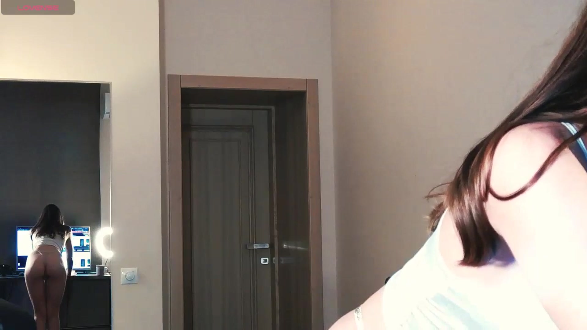 Gallery image thumbnail from LovelyGin's myfreecams stream on, 09/02/2025, 14:59 image 14 of 20