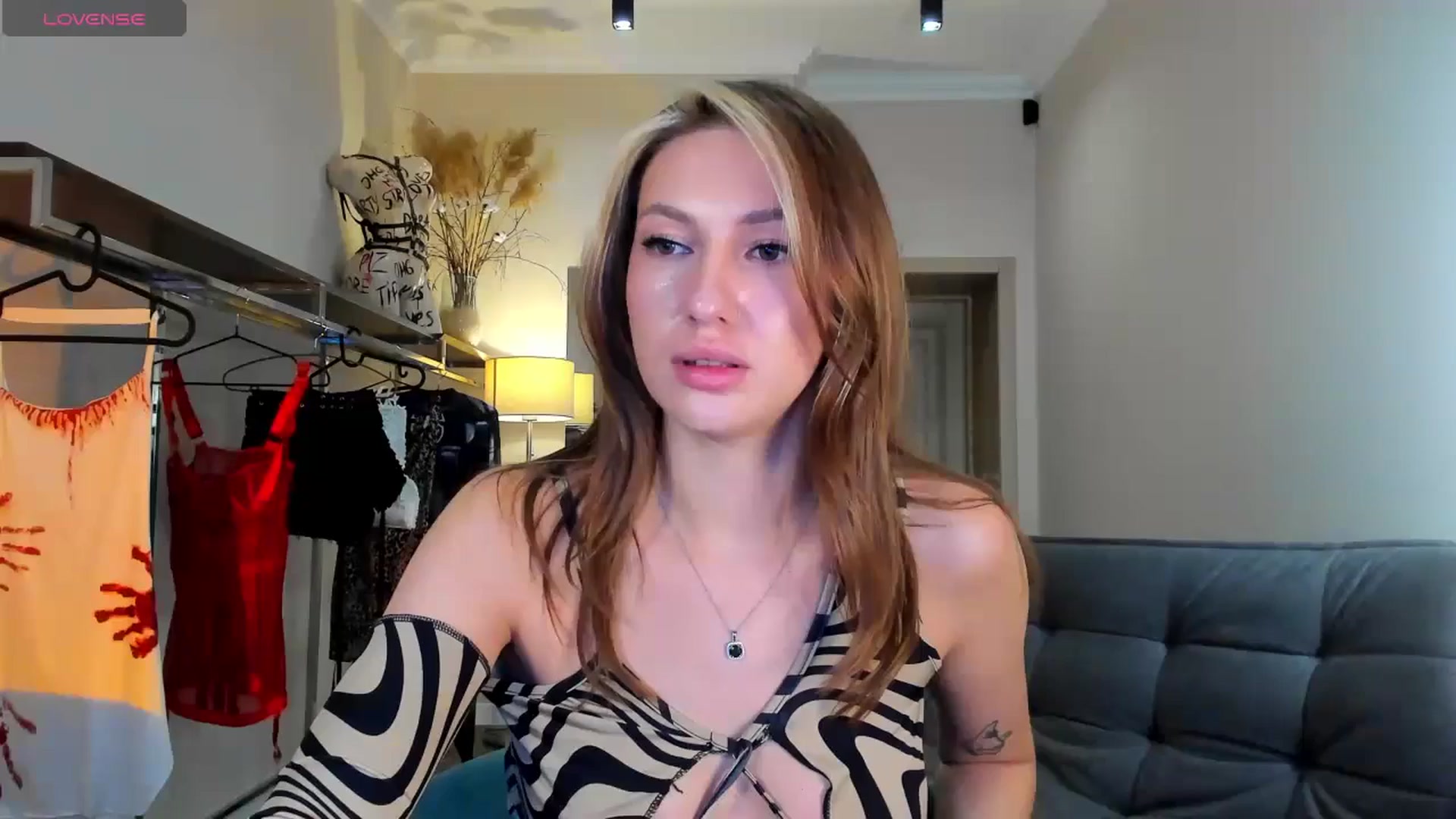 Gallery image thumbnail from LovelyGin's myfreecams stream on, 09/09/2025, 13:45 image 3 of 20