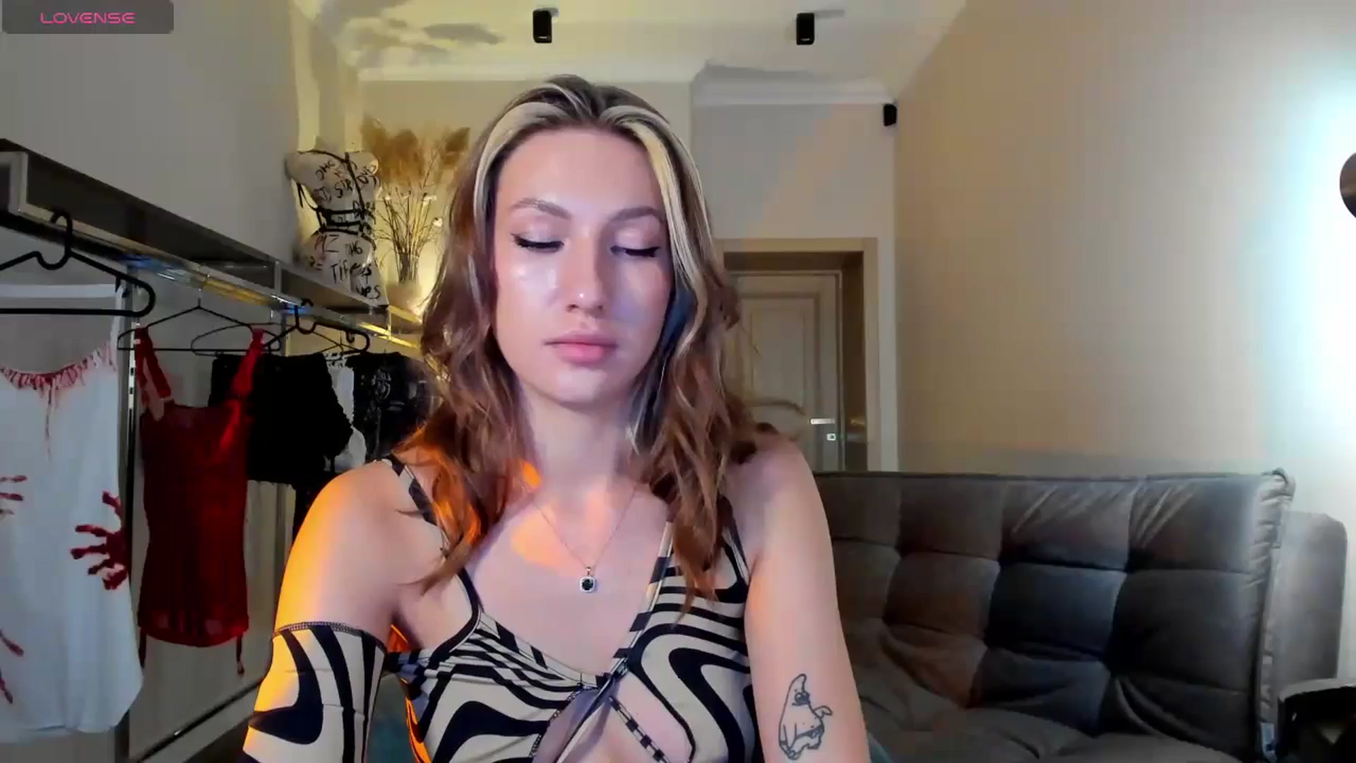 Gallery image thumbnail from LovelyGin's myfreecams stream on, 09/09/2025, 13:45 image 20 of 20