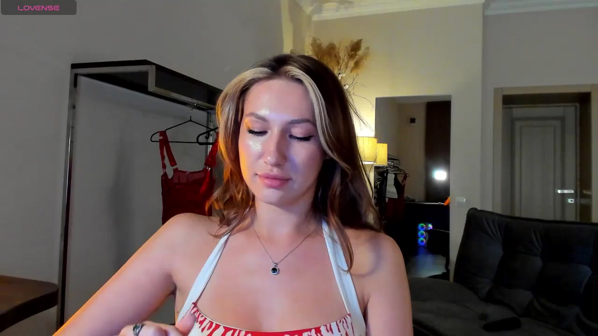 Gallery image thumbnail from LovelyGin's myfreecams stream on, 09/09/2025, 16:03 image 20 of 20