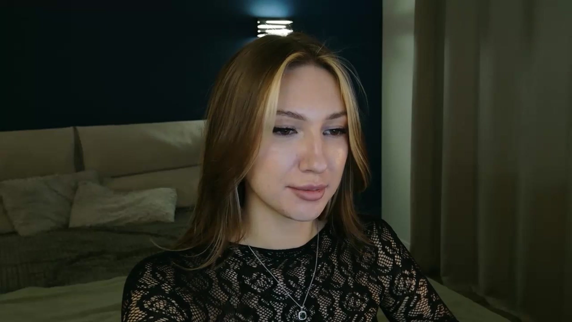 Gallery image thumbnail from LovelyGin's myfreecams stream on, 09/12/2025, 15:38 image 11 of 20