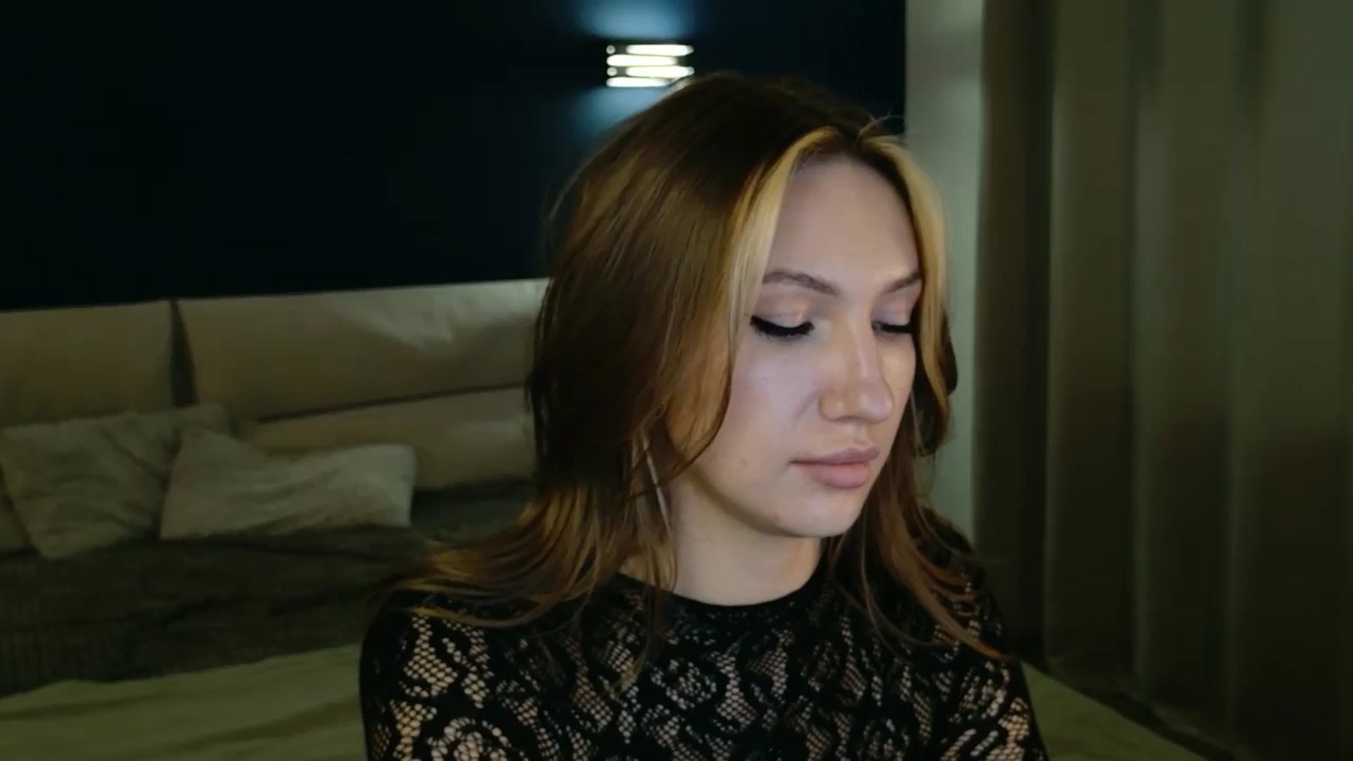 Gallery image thumbnail from LovelyGin's myfreecams stream on, 09/12/2025, 15:38 image 9 of 20
