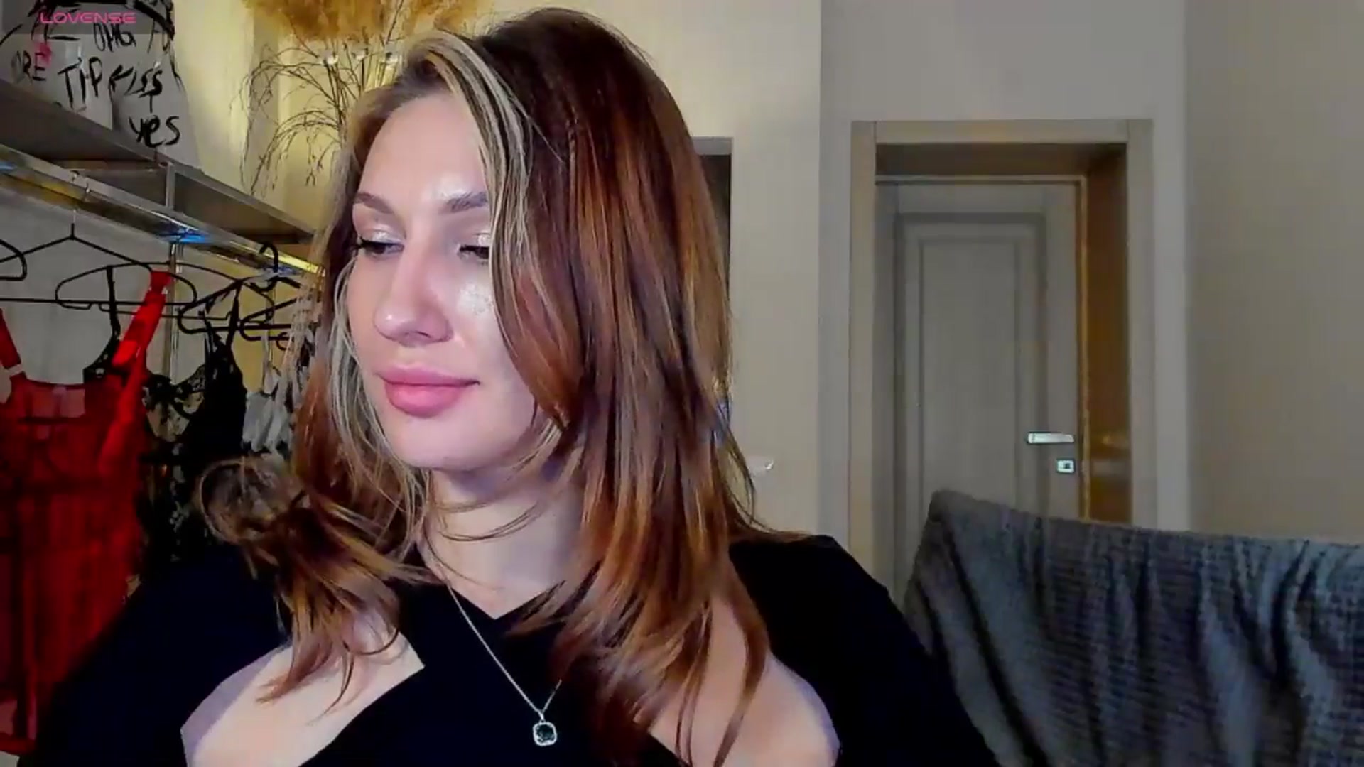 Gallery image thumbnail from LovelyGin's myfreecams stream on, 09/16/2025, 15:48 image 2 of 20