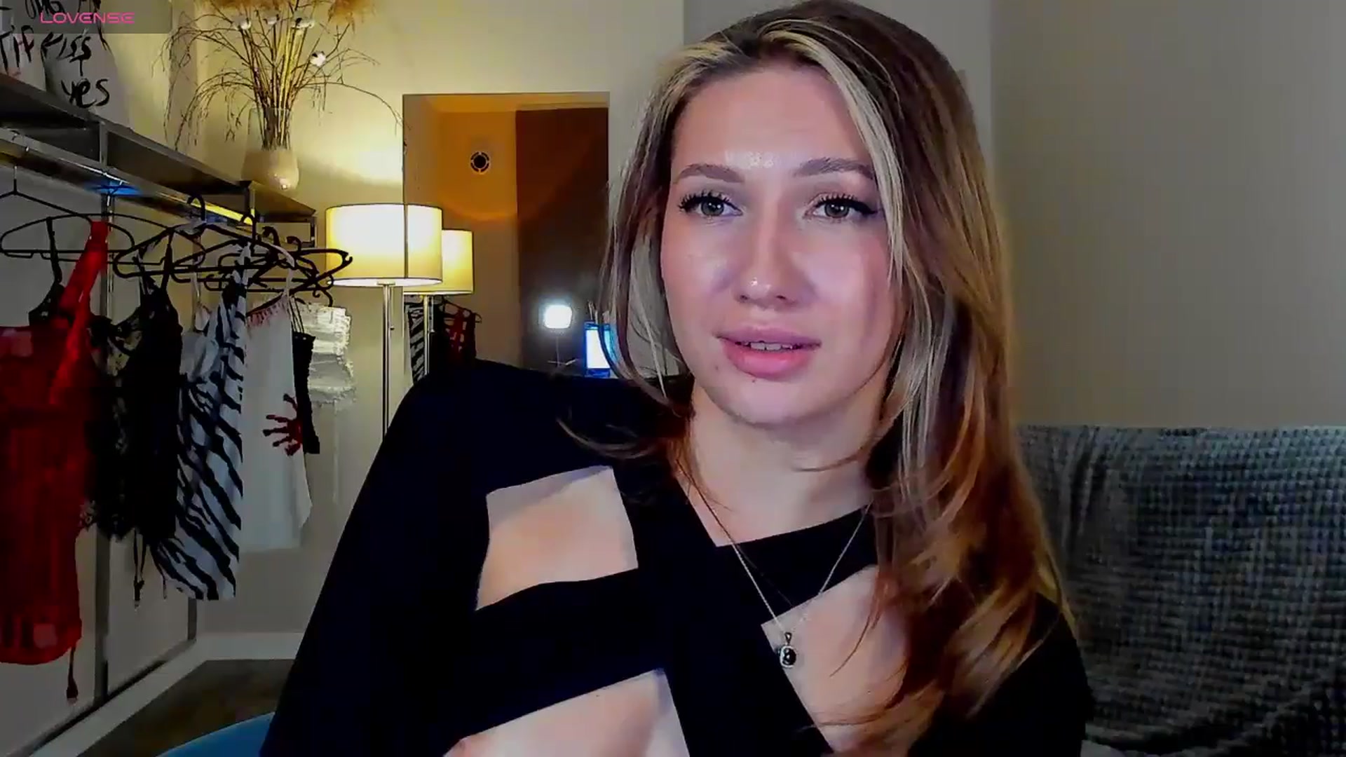 Gallery image thumbnail from LovelyGin's myfreecams stream on, 09/16/2025, 16:06 image 20 of 20