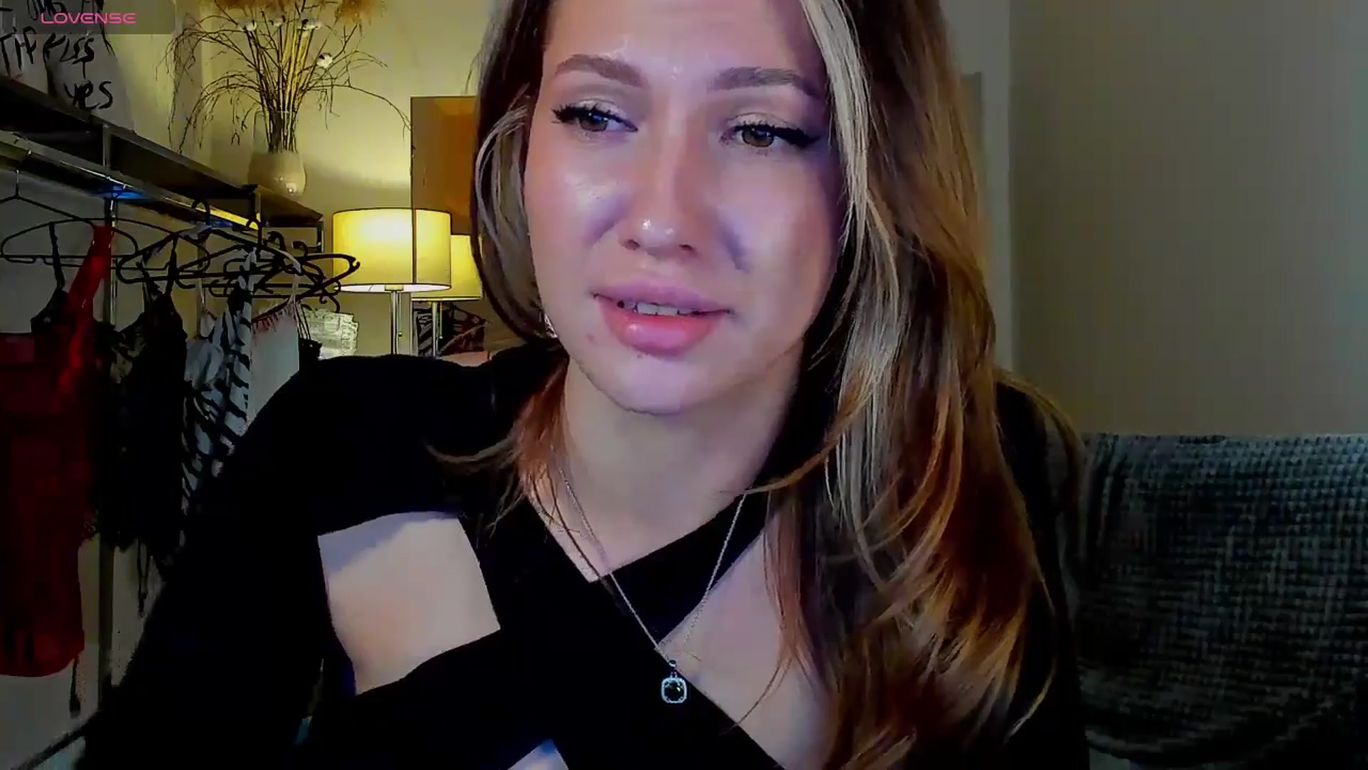 Gallery image thumbnail from LovelyGin's myfreecams stream on, 09/16/2025, 16:06 image 19 of 20