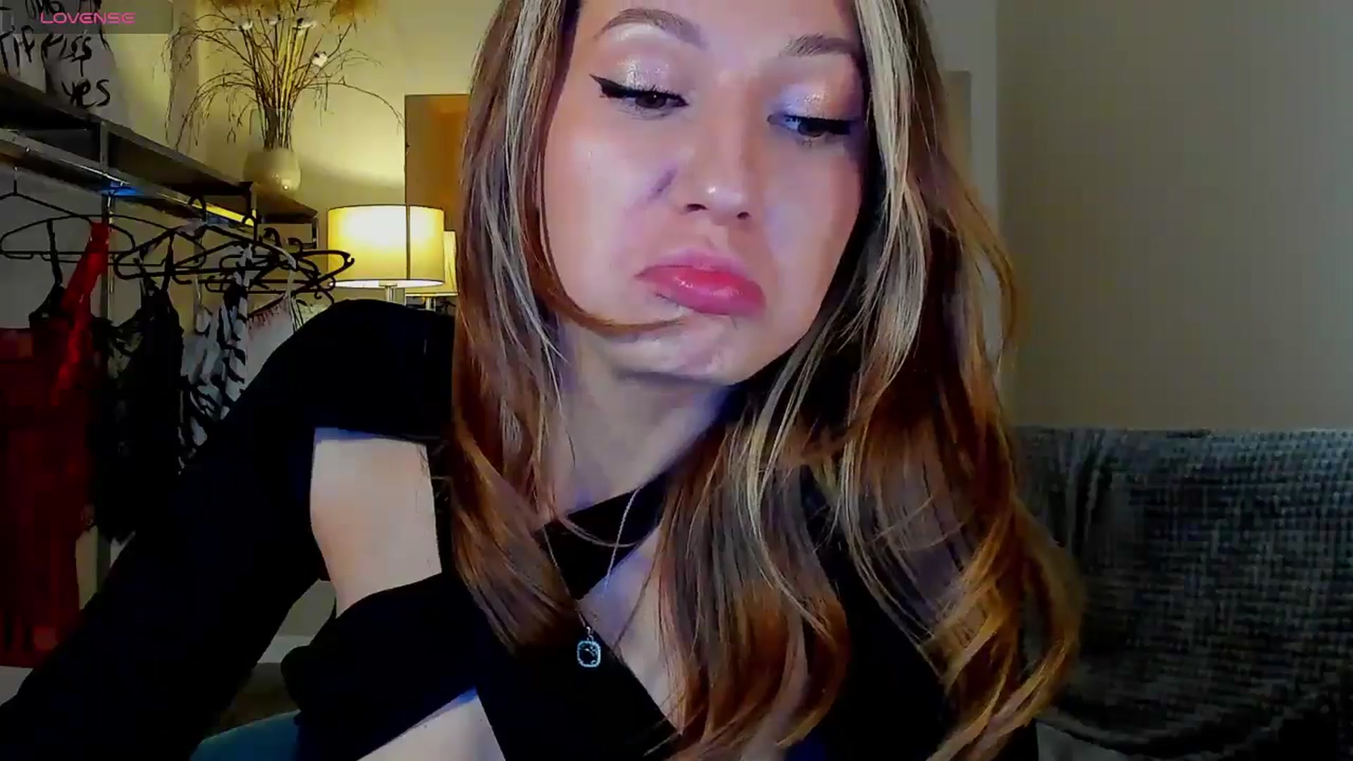 Gallery image thumbnail from LovelyGin's myfreecams stream on, 09/16/2025, 16:06 image 18 of 20