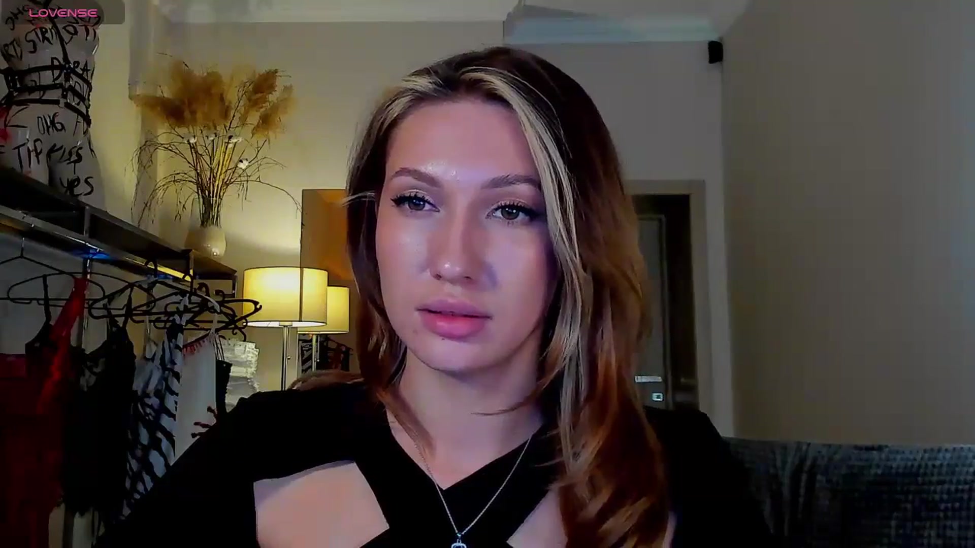Gallery image thumbnail from LovelyGin's myfreecams stream on, 09/16/2025, 16:06 image 9 of 20