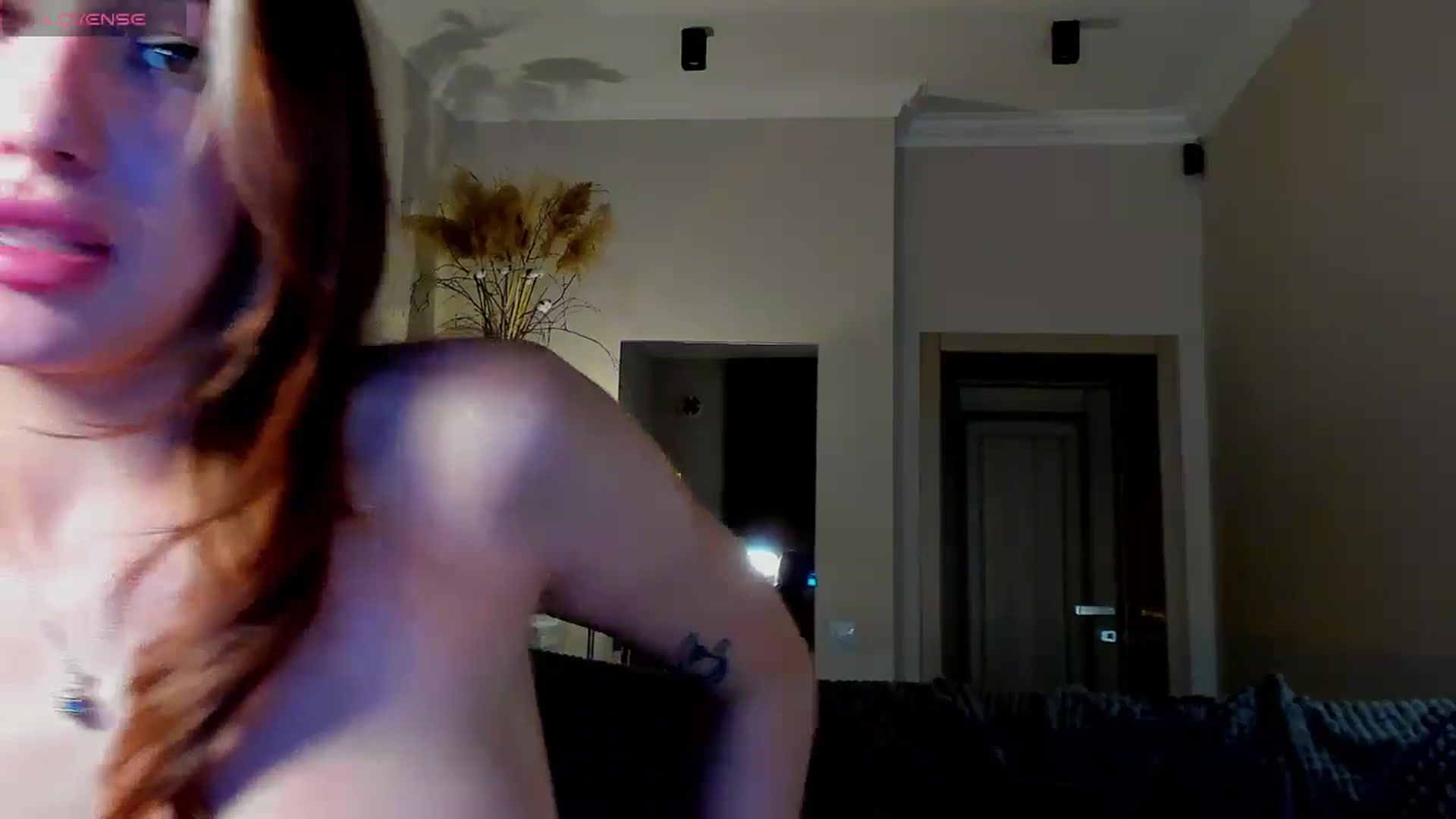Gallery image thumbnail from LovelyGin's myfreecams stream on, 09/16/2025, 19:19 image 7 of 20