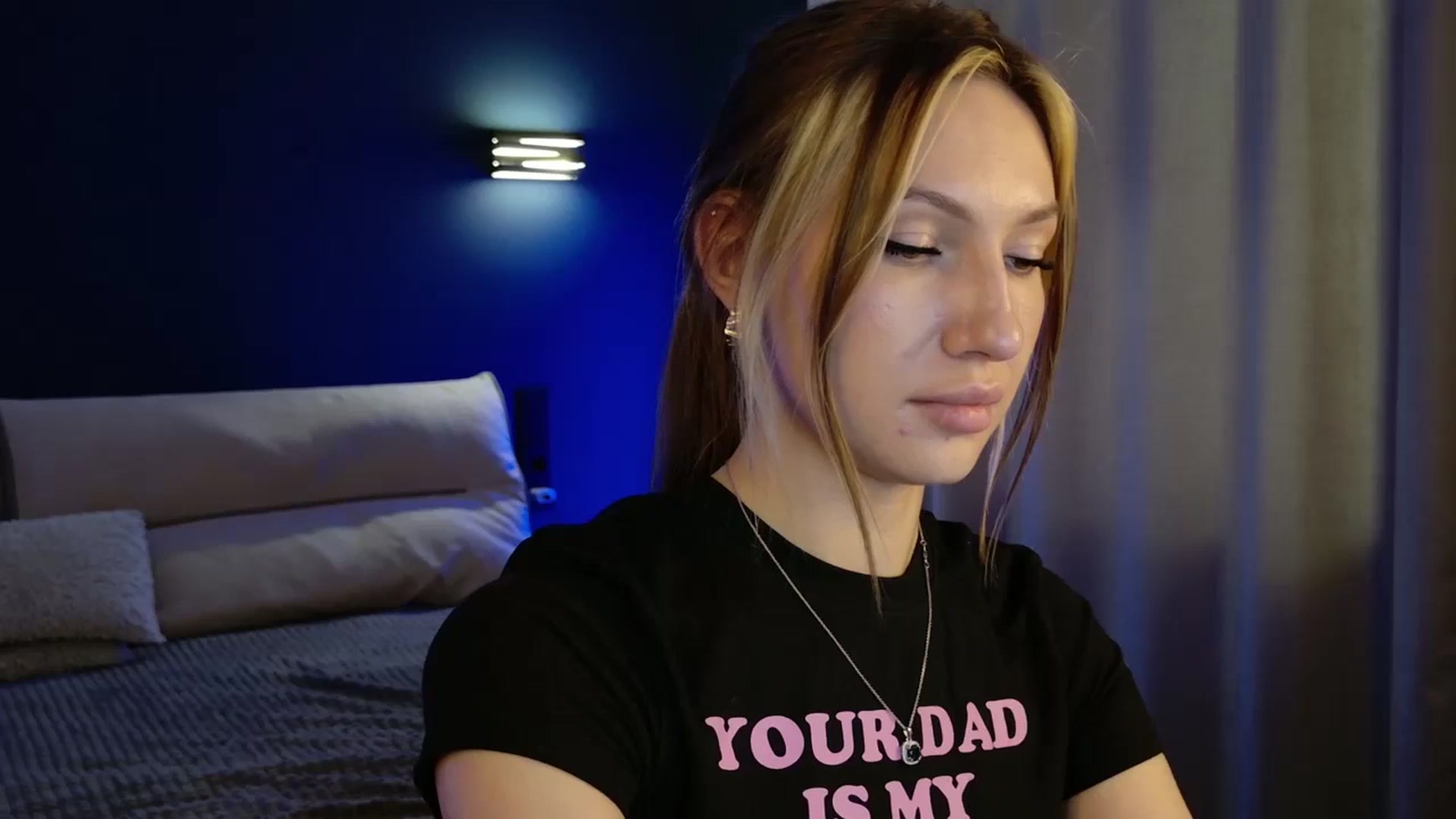 Gallery image thumbnail from LovelyGin's myfreecams stream on, 09/17/2025, 14:26 image 14 of 20
