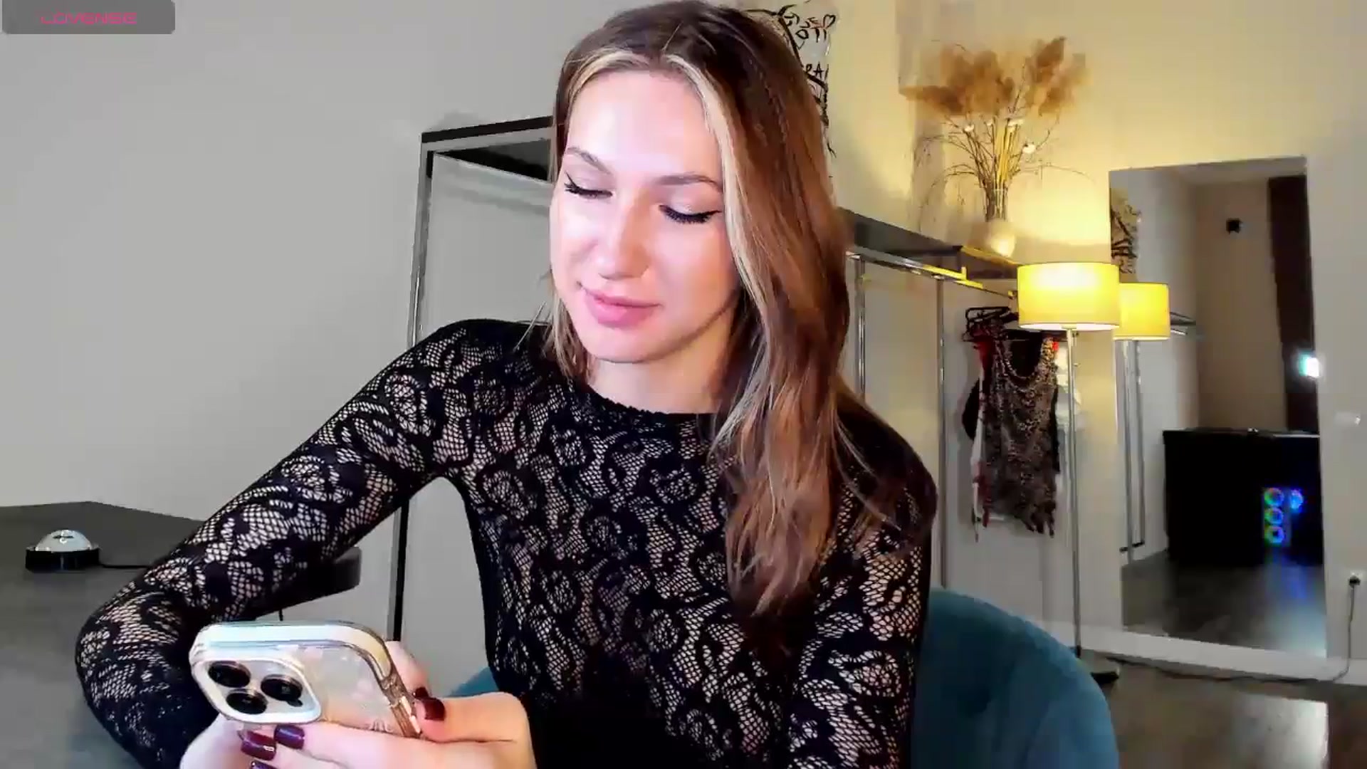 Gallery image thumbnail from LovelyGin's myfreecams stream on, 09/18/2025, 16:14 image 2 of 20