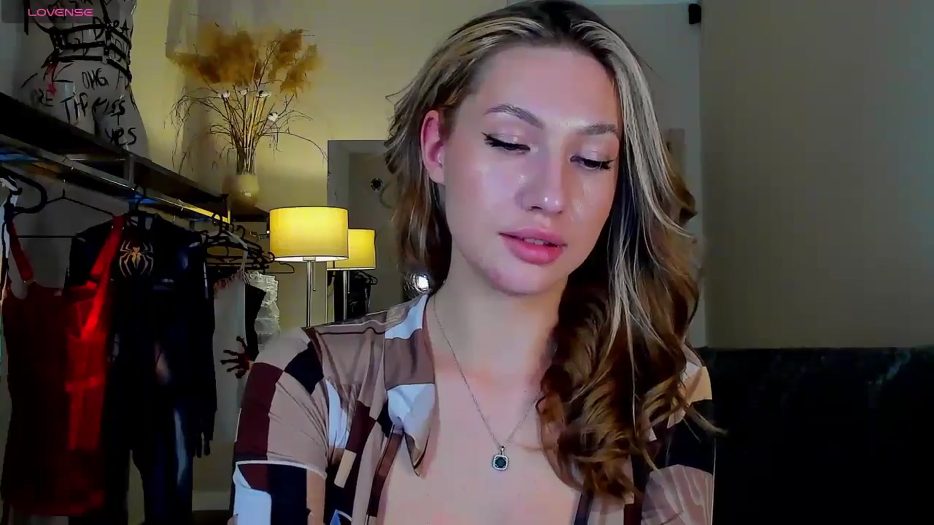 Gallery image thumbnail from LovelyGin's myfreecams stream on, 09/22/2025, 16:00 image 20 of 20