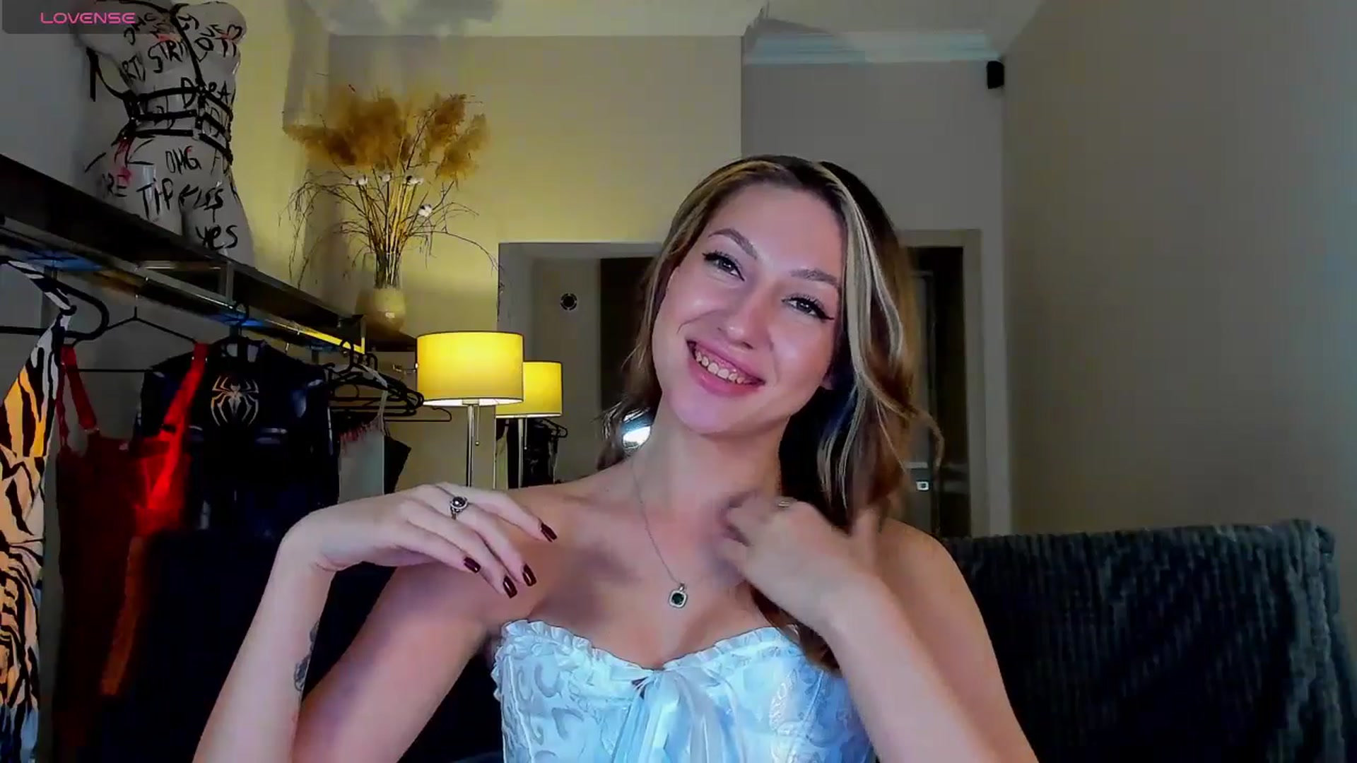 Gallery image thumbnail from LovelyGin's myfreecams stream on, 09/22/2025, 18:36 image 3 of 20