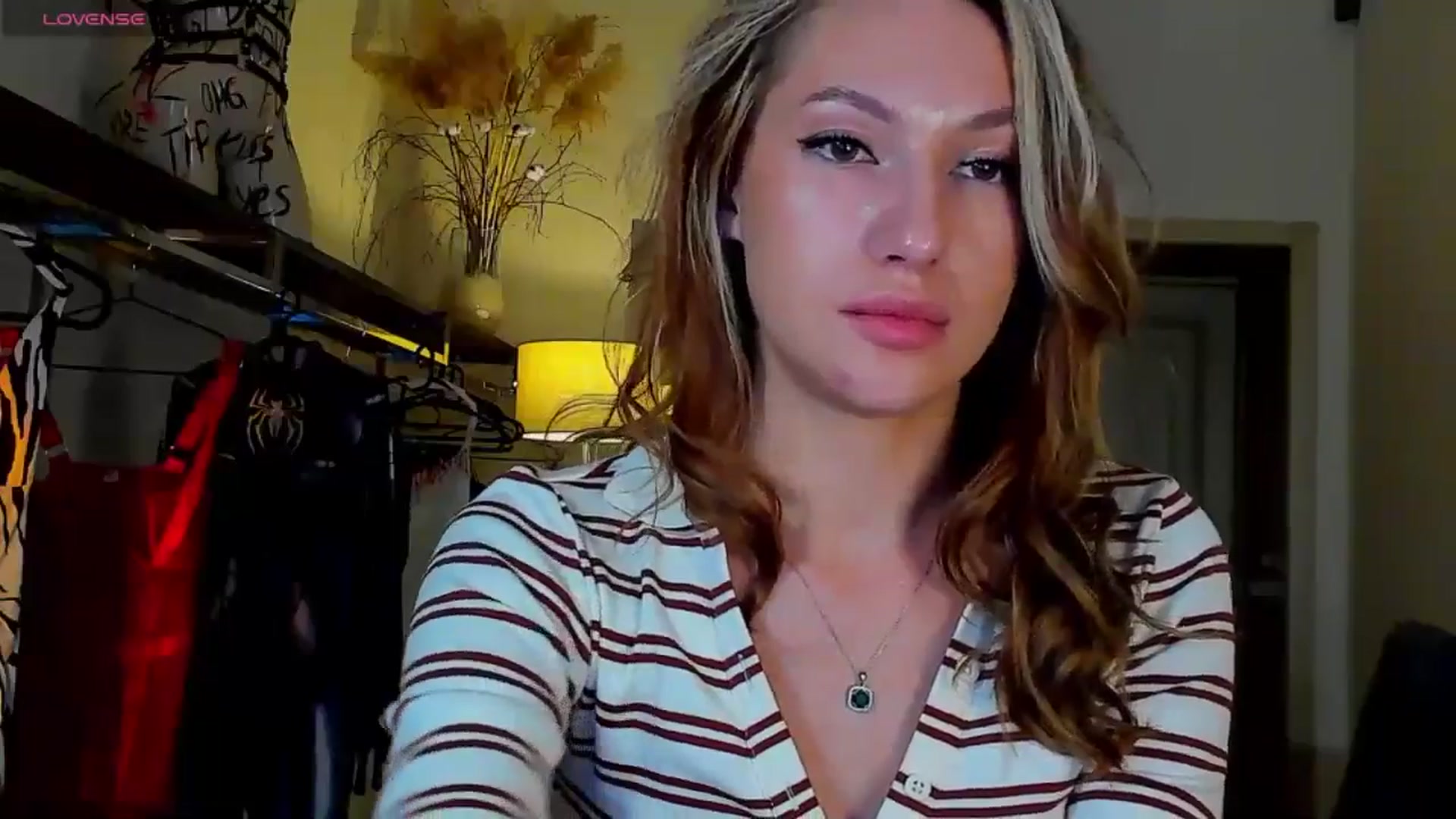 Gallery image thumbnail from LovelyGin's myfreecams stream on, 09/22/2025, 19:20 image 20 of 20