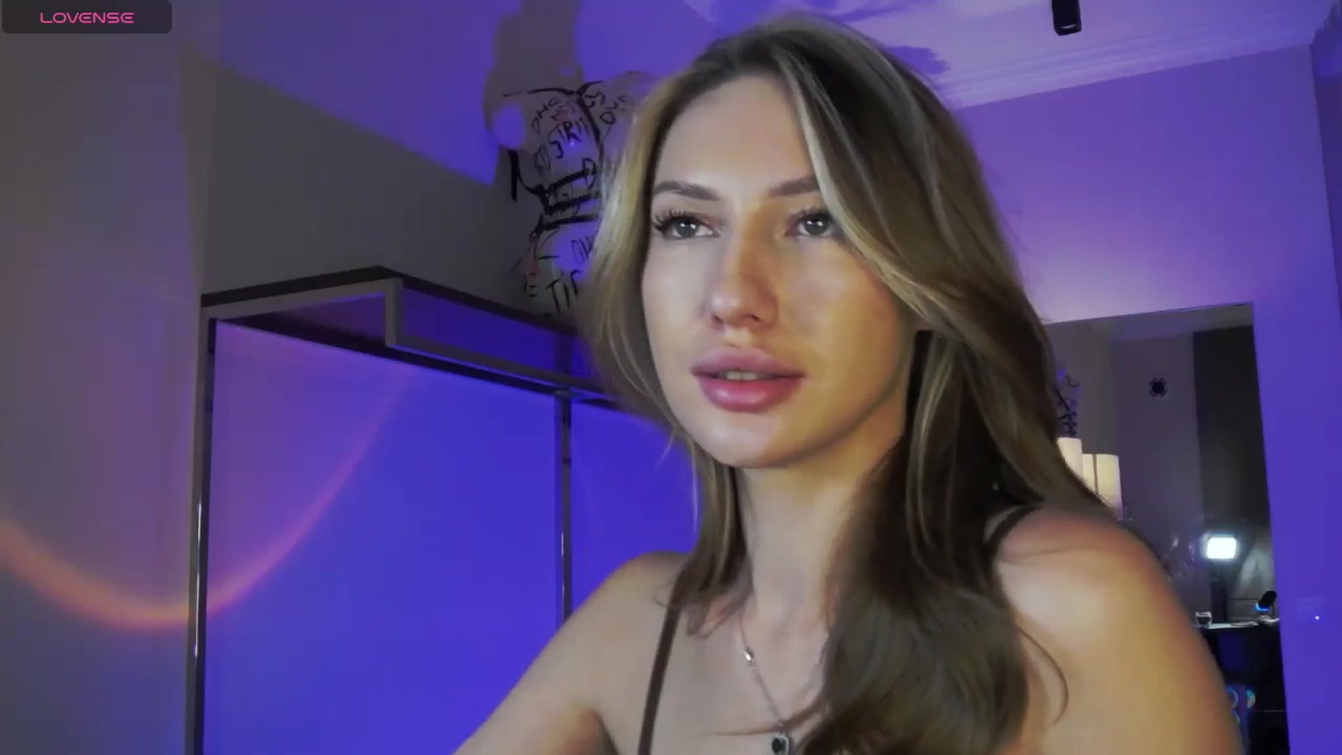 Gallery image thumbnail from LovelyGin's myfreecams stream on, 10/02/2025, 15:04 image 2 of 20