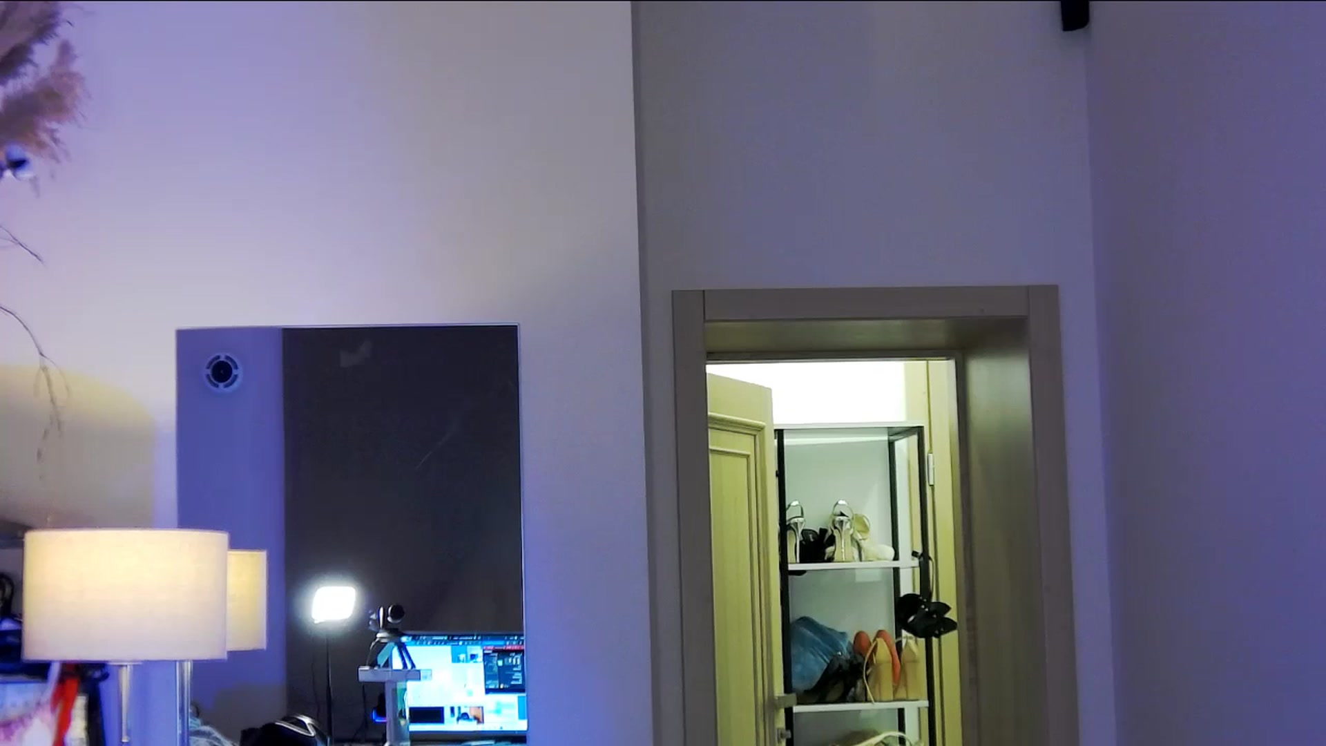 Gallery image thumbnail from LovelyGin's myfreecams stream on, 10/21/2025, 16:57 image 1 of 20