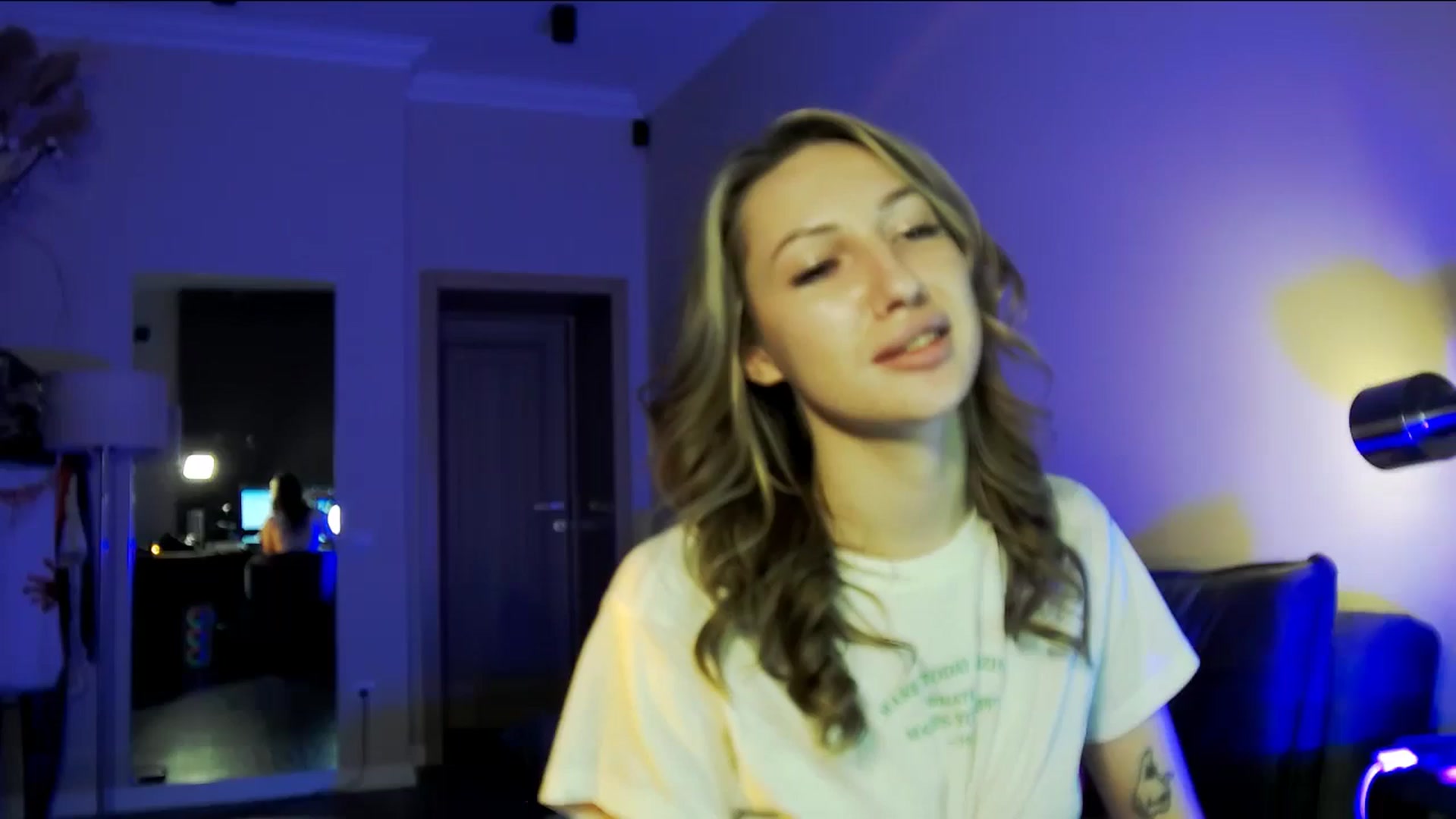 Gallery image thumbnail from LovelyGin's myfreecams stream on, 10/21/2025, 17:30 image 1 of 20